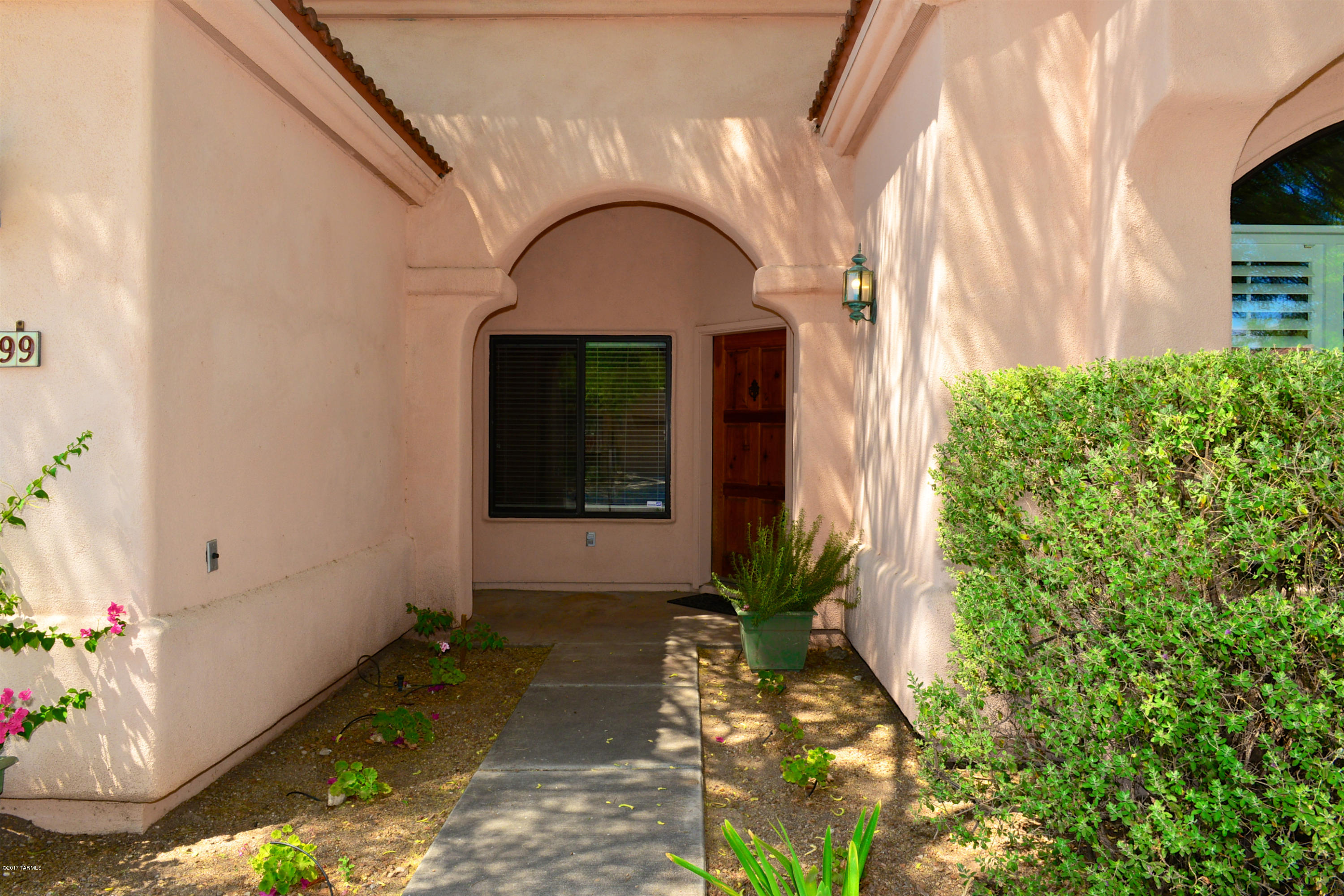 Vista Del Rio (218-290) - Residential