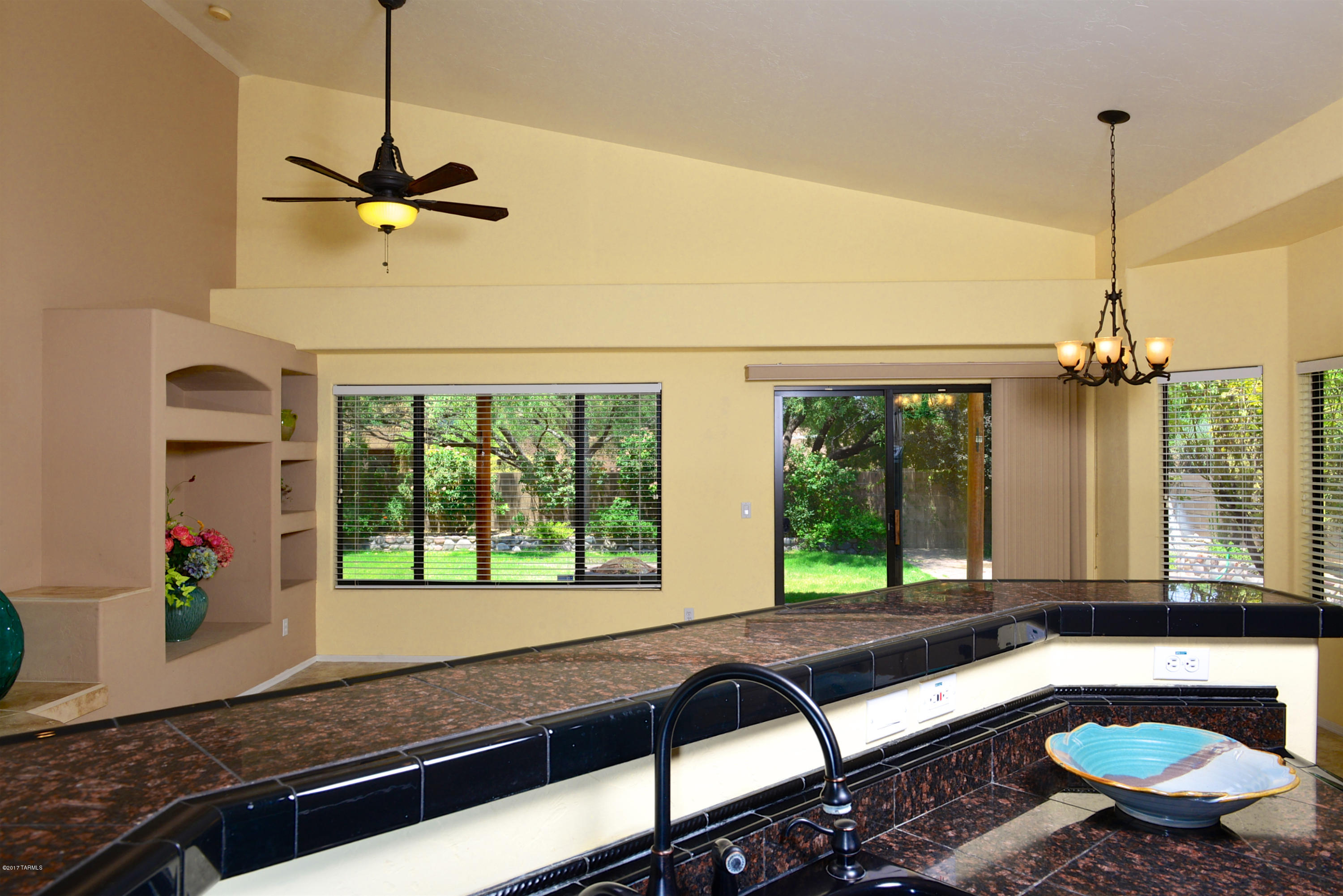 Vista Del Rio (218-290) - Residential