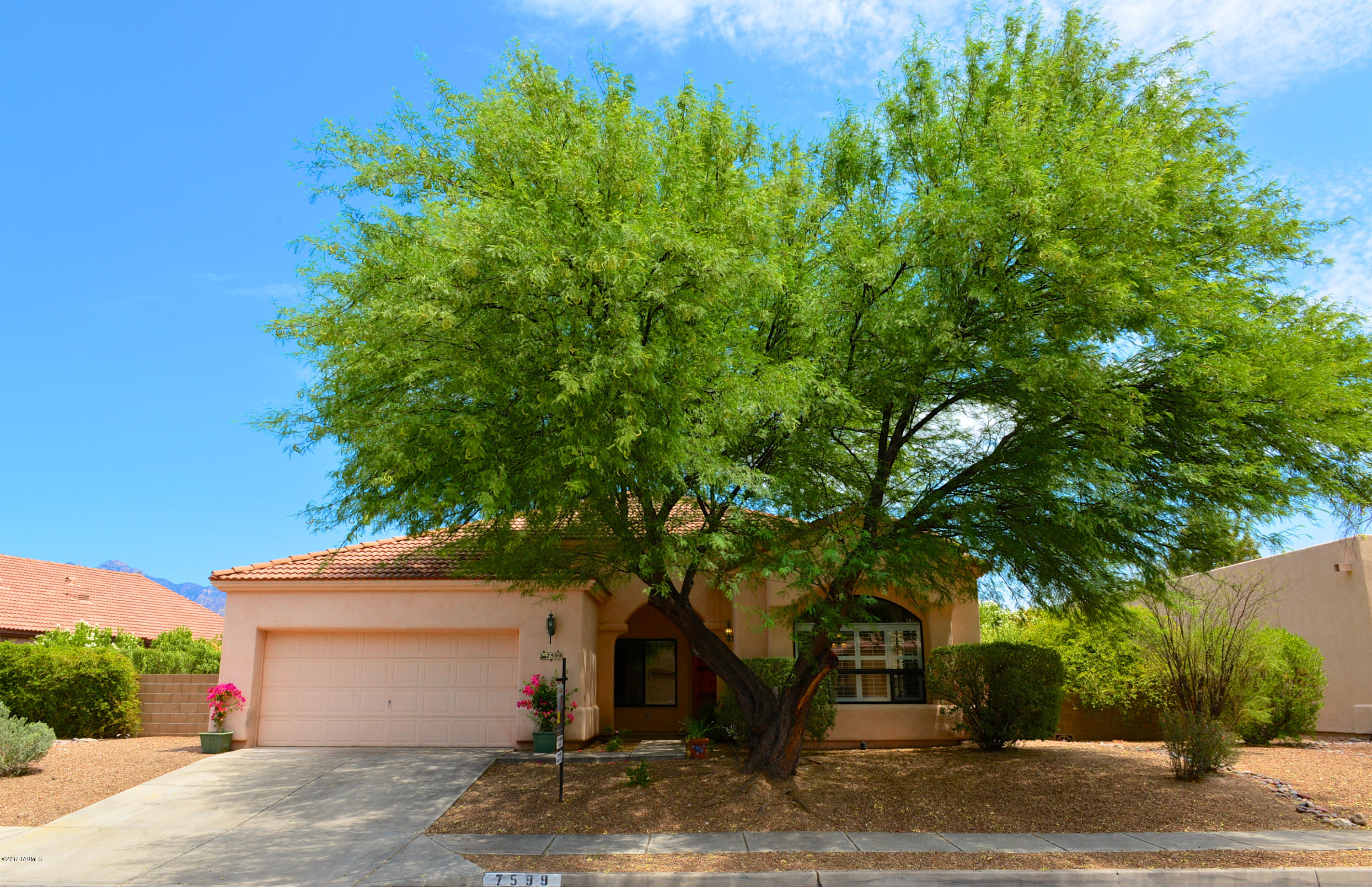 Vista Del Rio (218-290) - Residential