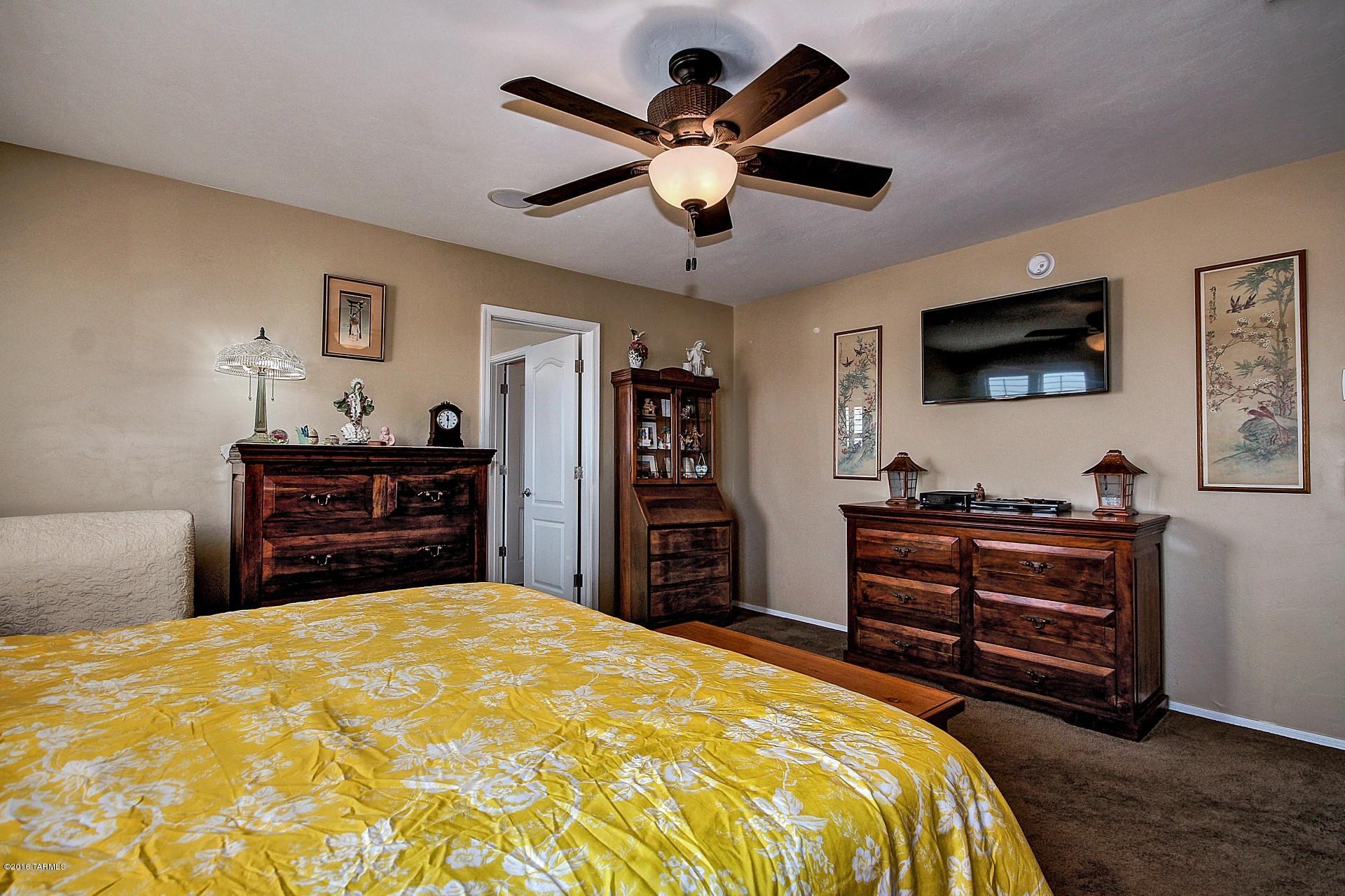Countryside Manor (1-52) - Residential