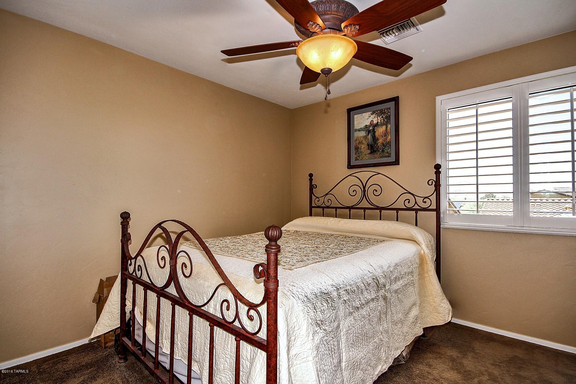 Countryside Manor (1-52) - Residential