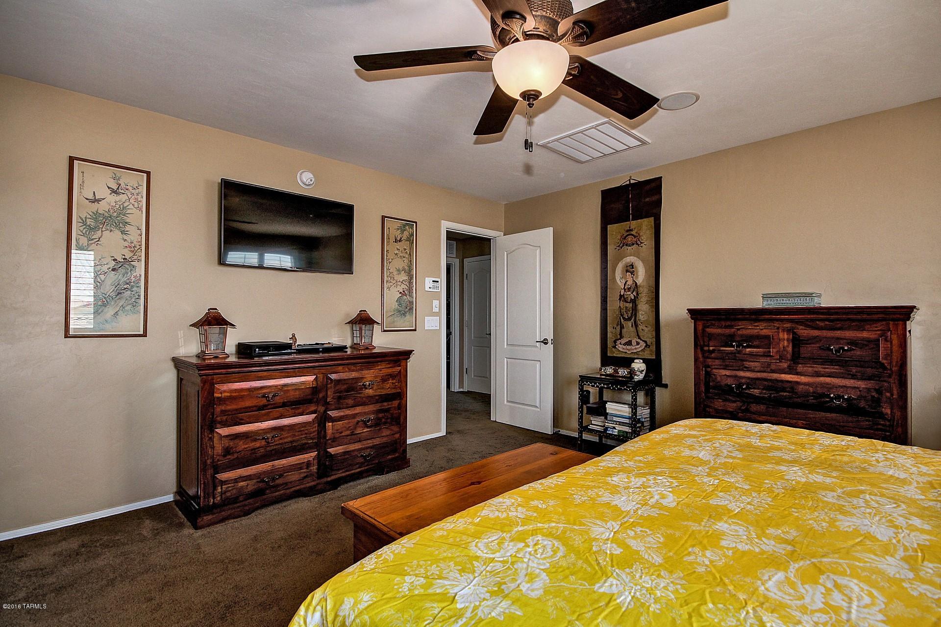 Countryside Manor (1-52) - Residential