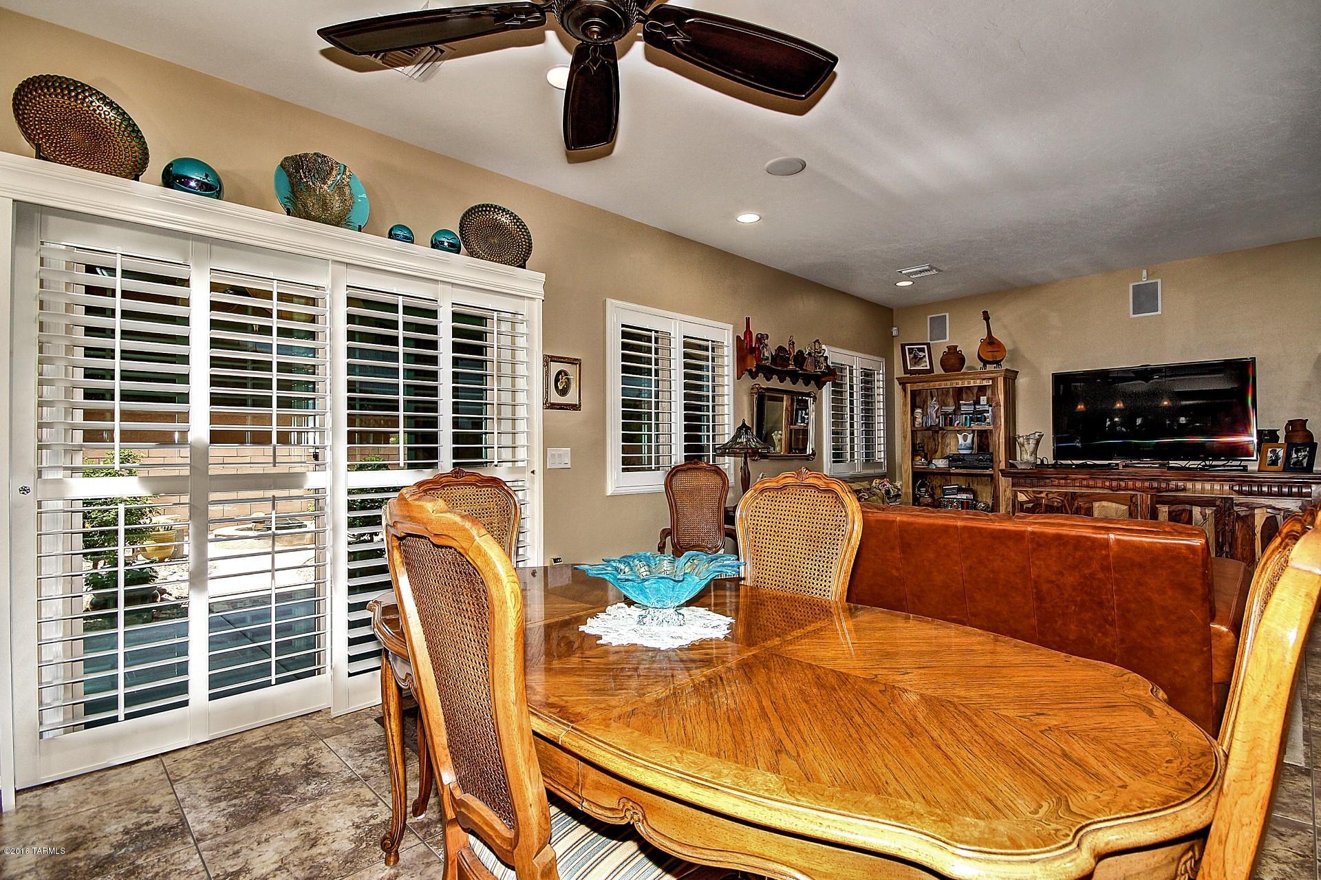 Countryside Manor (1-52) - Residential