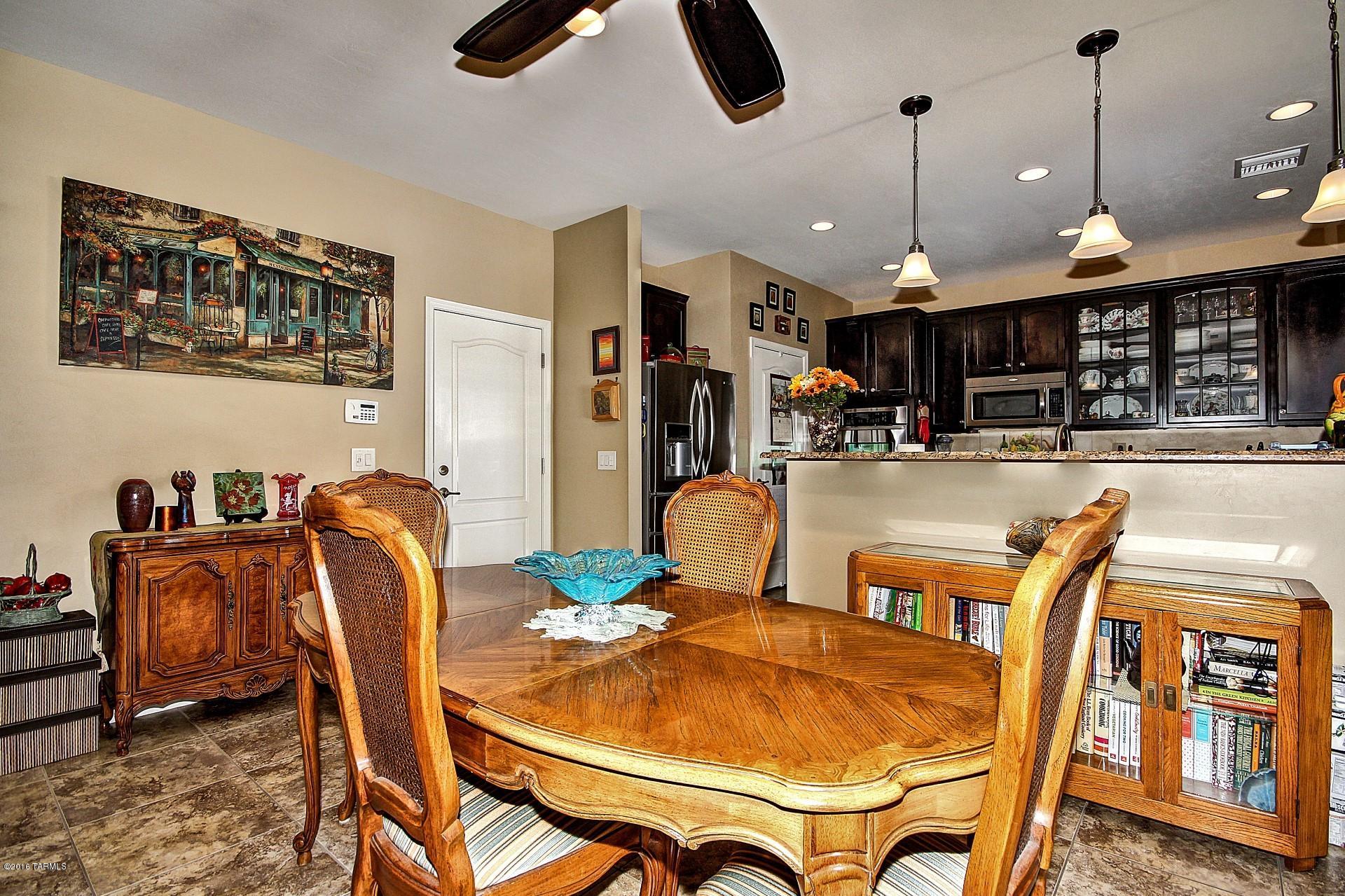 Countryside Manor (1-52) - Residential