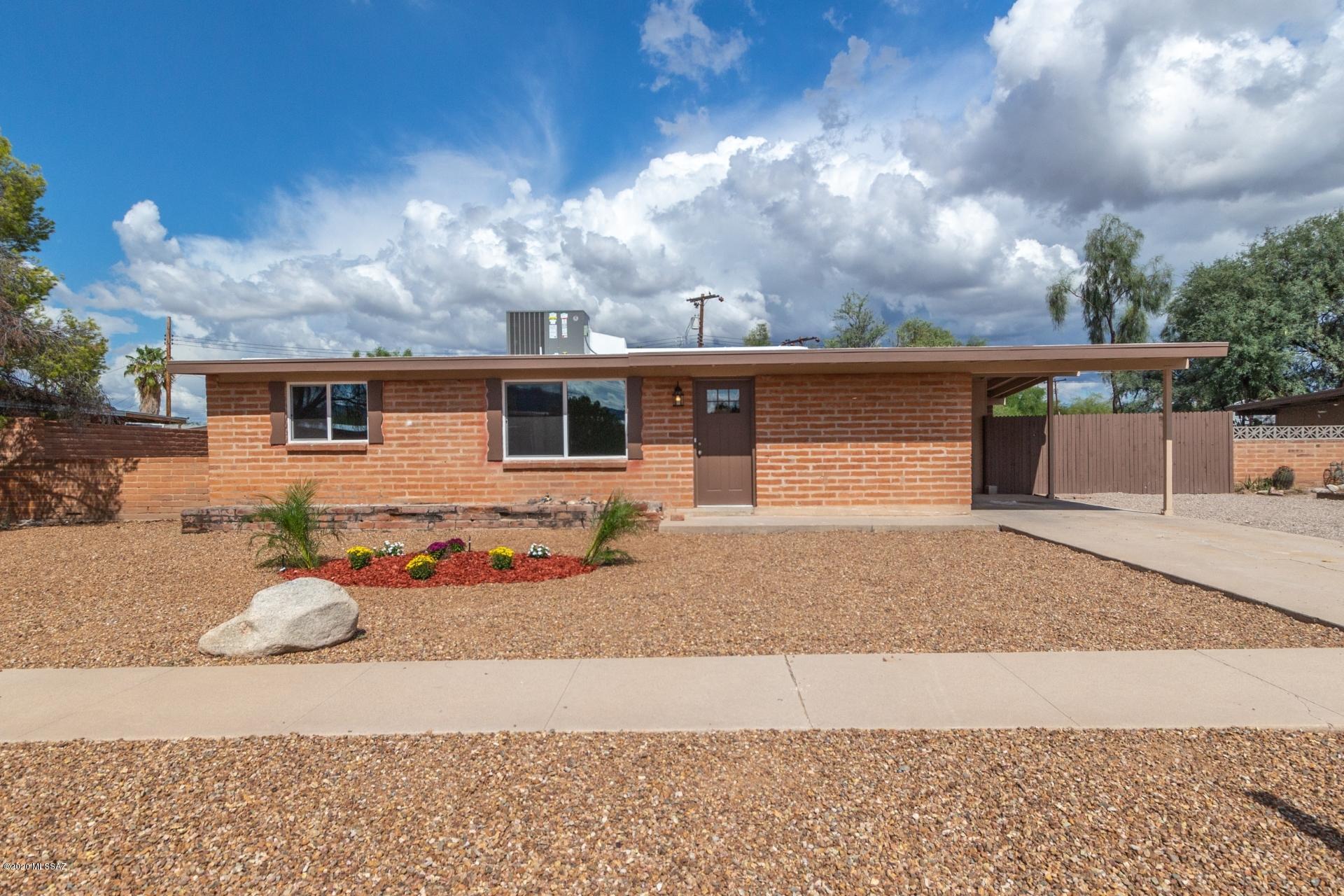 La Cholla - Residential