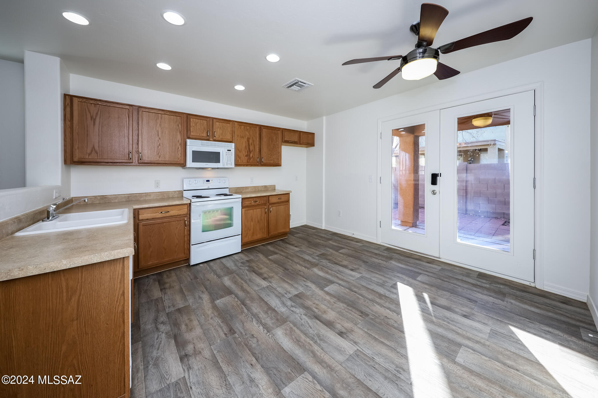 Rancho Valencia (1-583) - Residential Lease