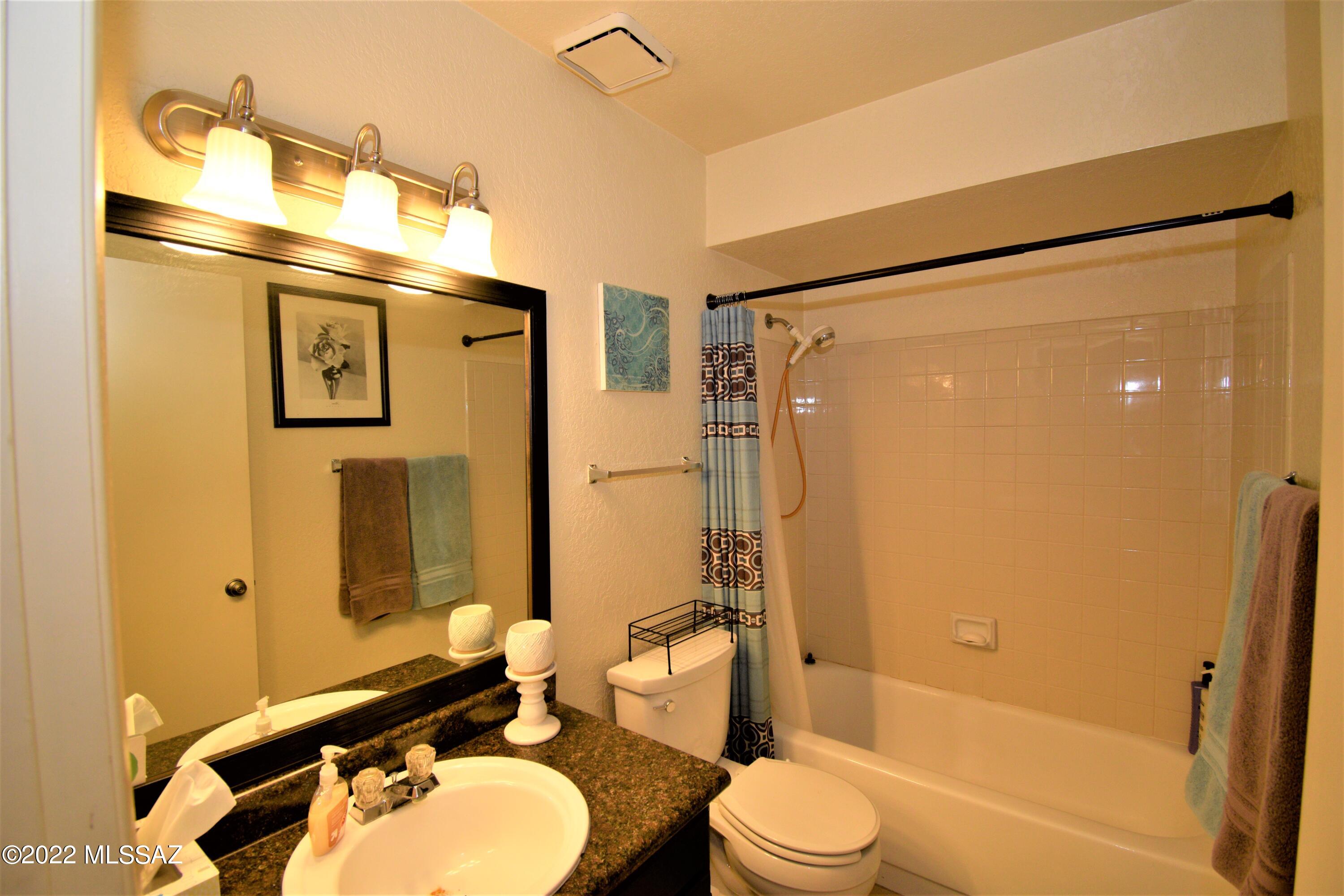 Edgebrooke Village (80-169) - Residential