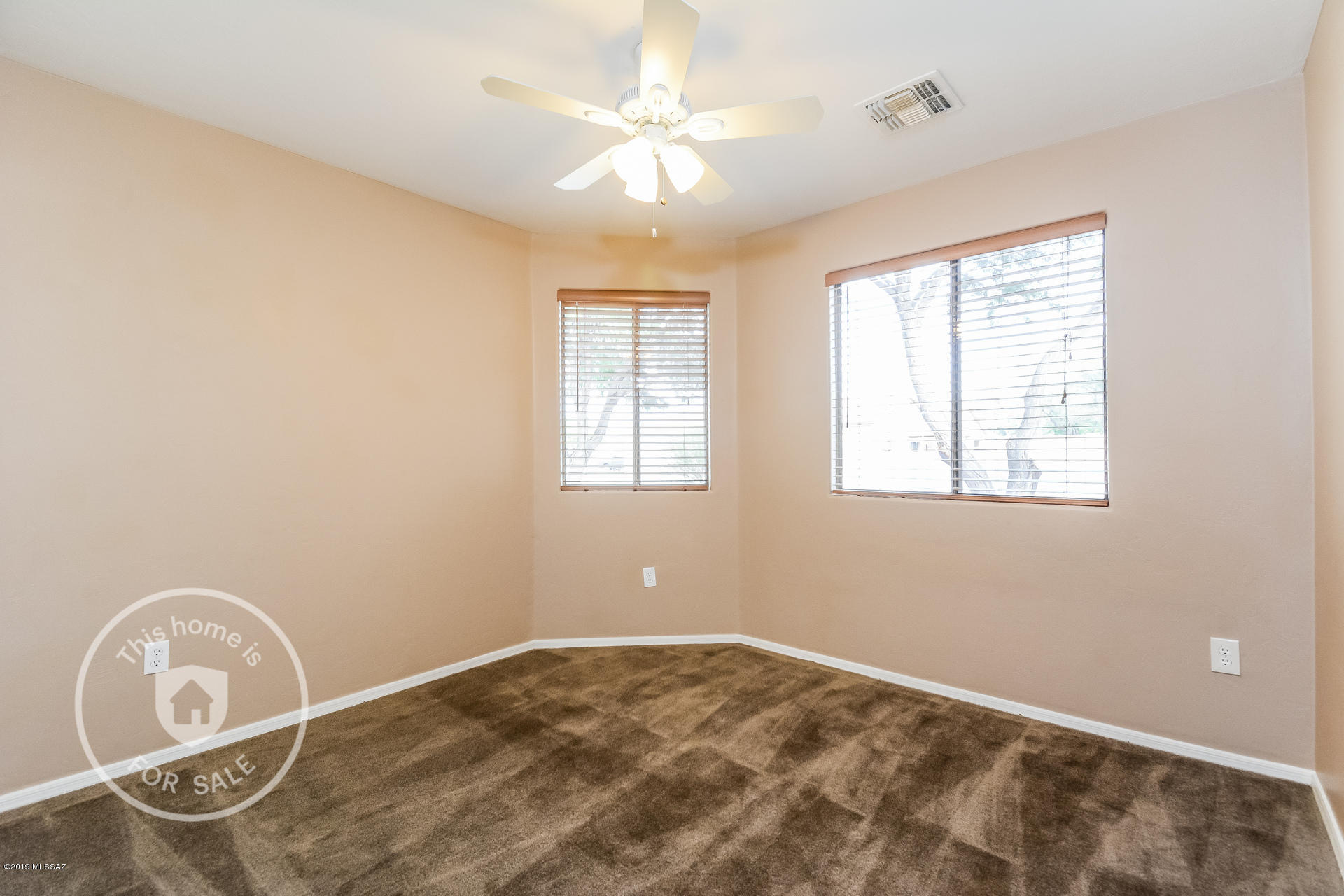 Rancho Del Lago (1-100) - Residential