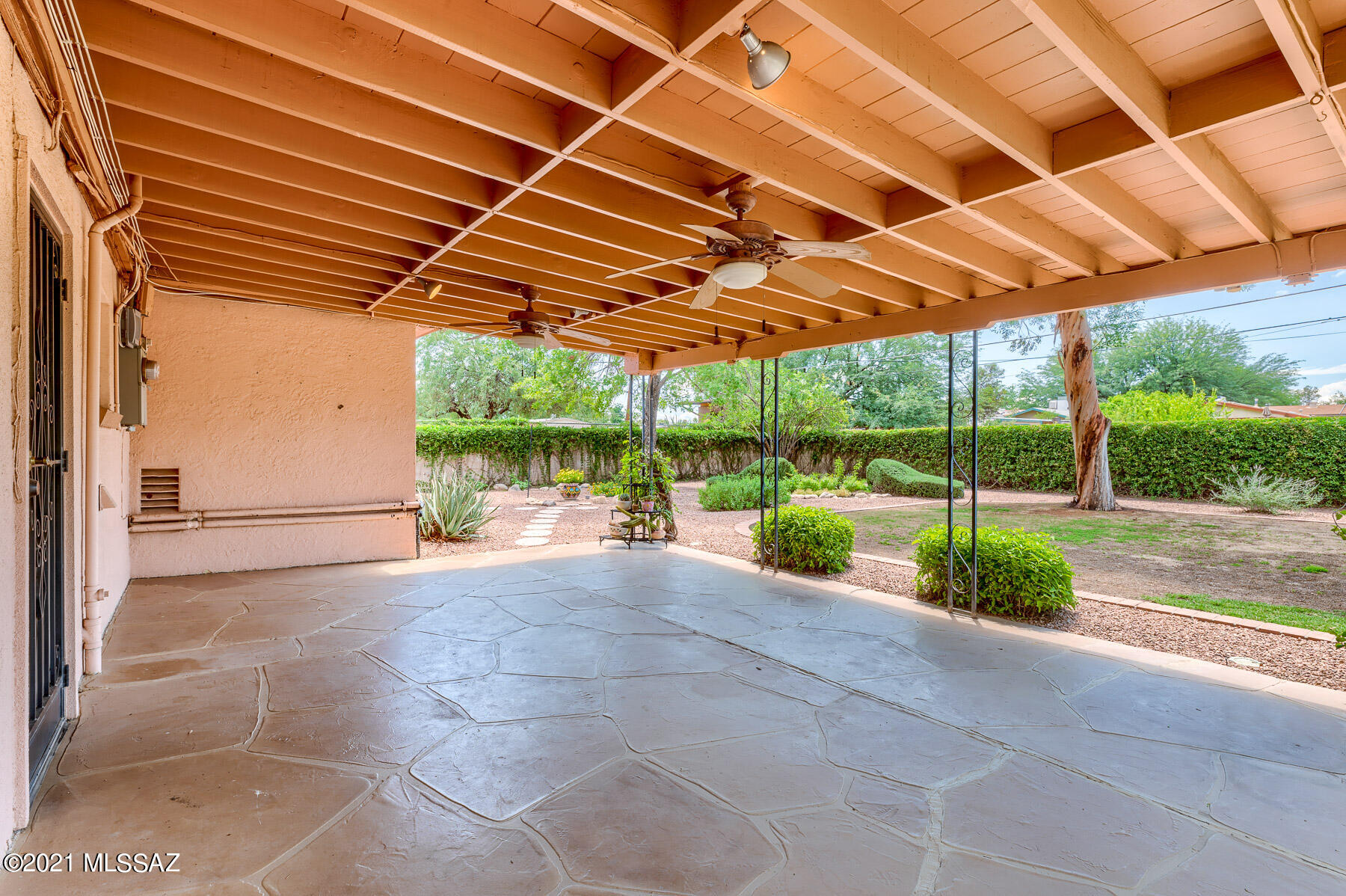 Casa Solariega - Residential