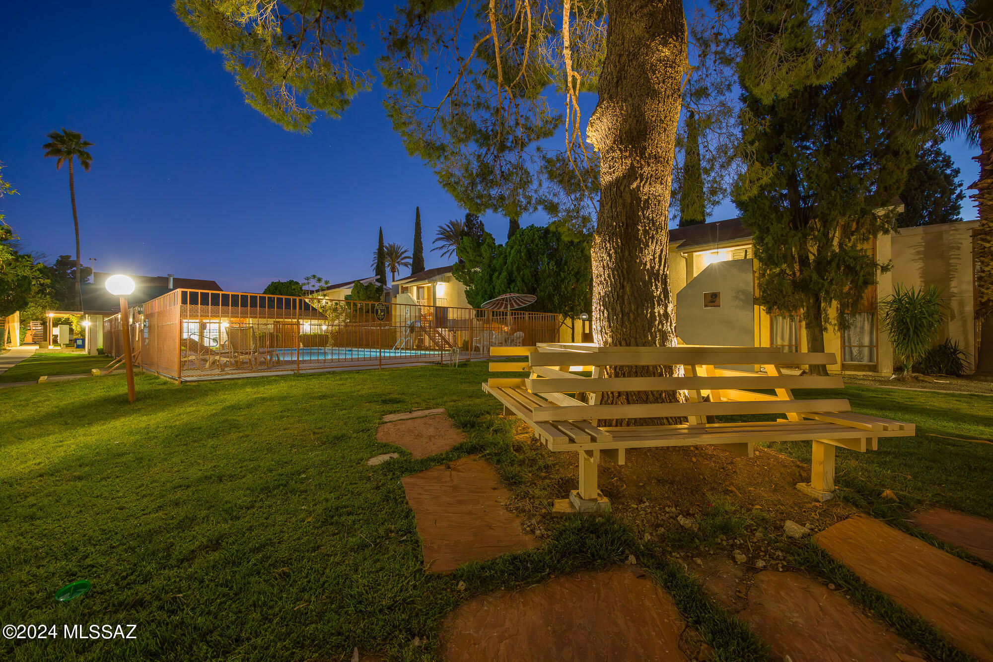 Las Colinas Condominiums - Residential
