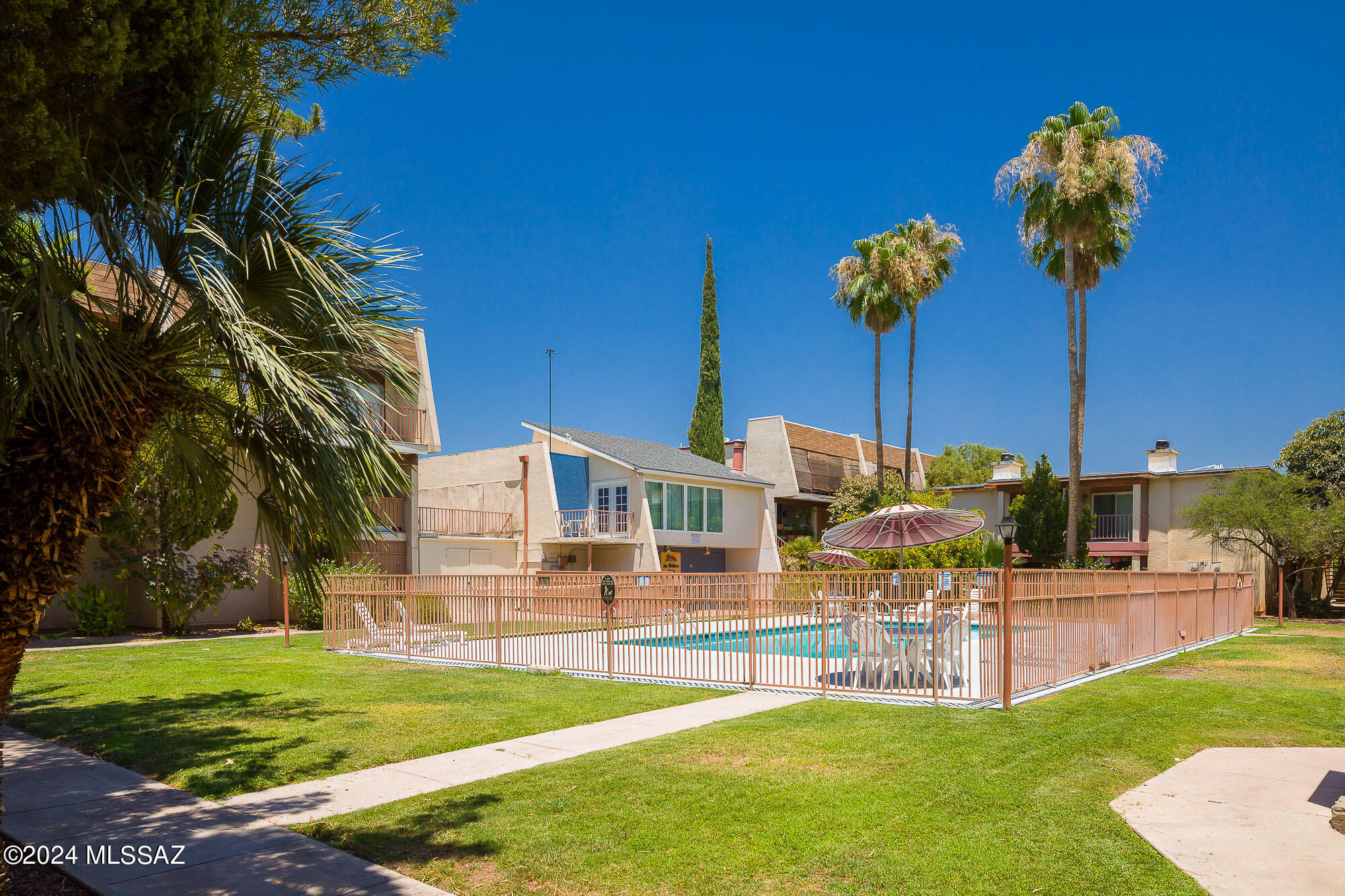 Las Colinas Condominiums - Residential