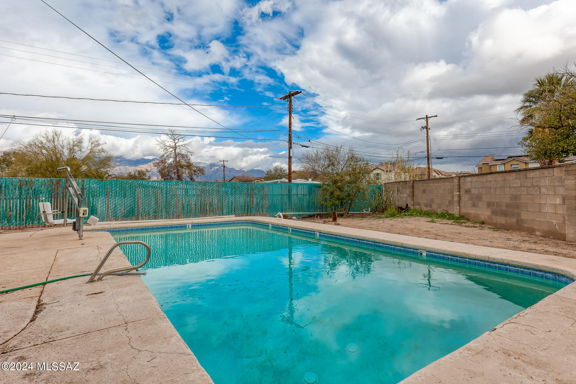 Carlos Terrace - Residential
