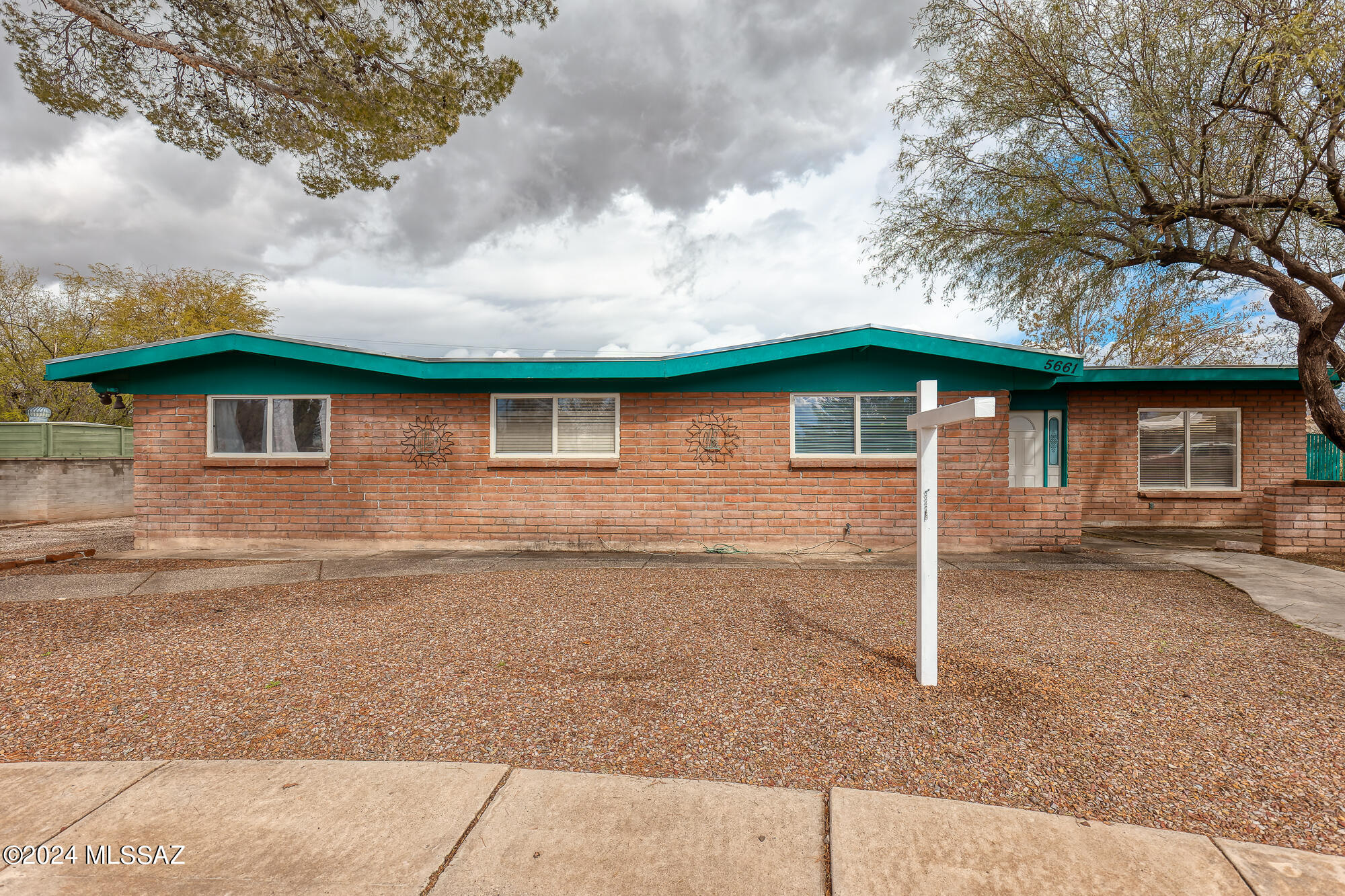 Carlos Terrace - Residential