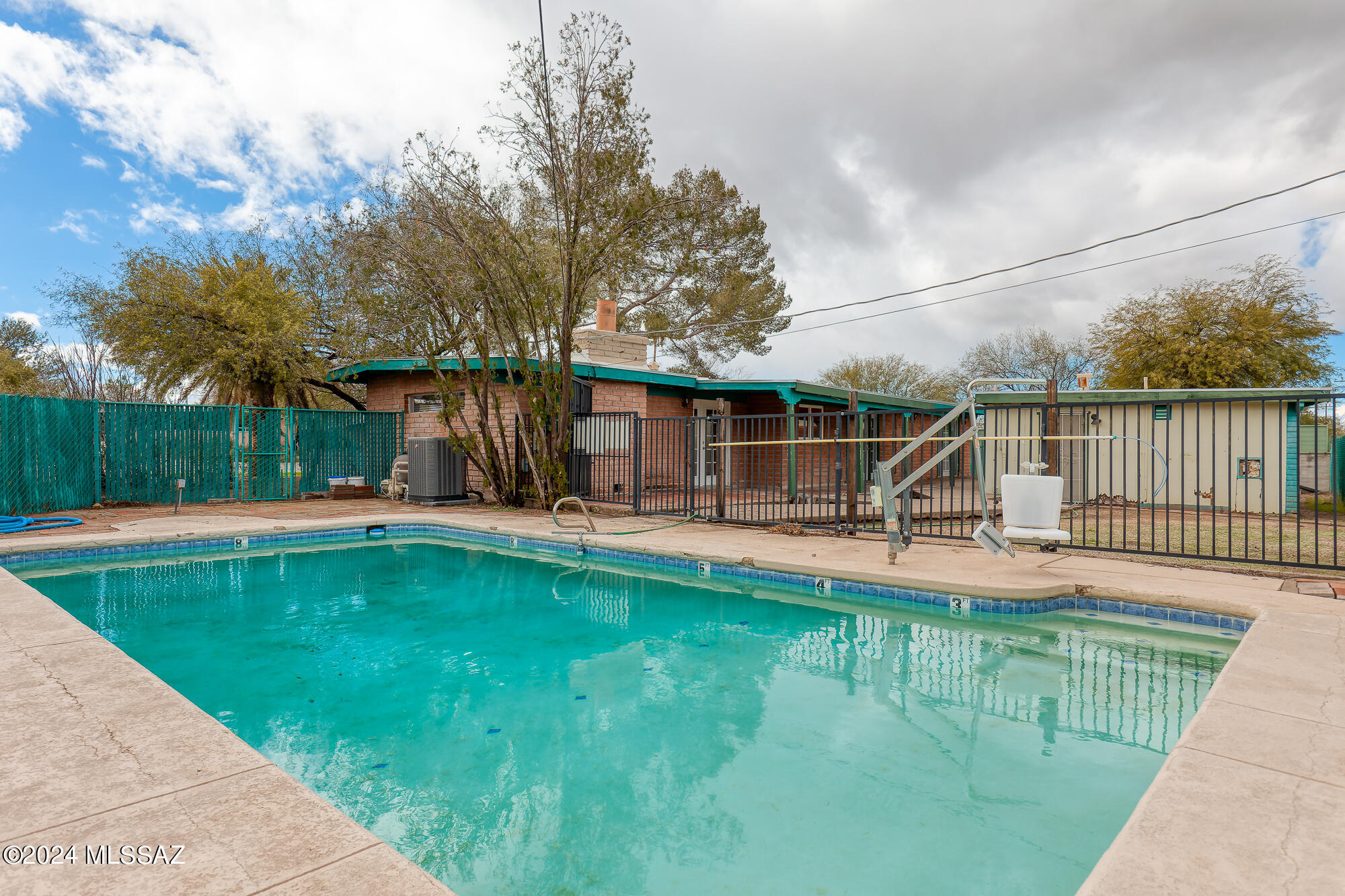 Carlos Terrace - Residential