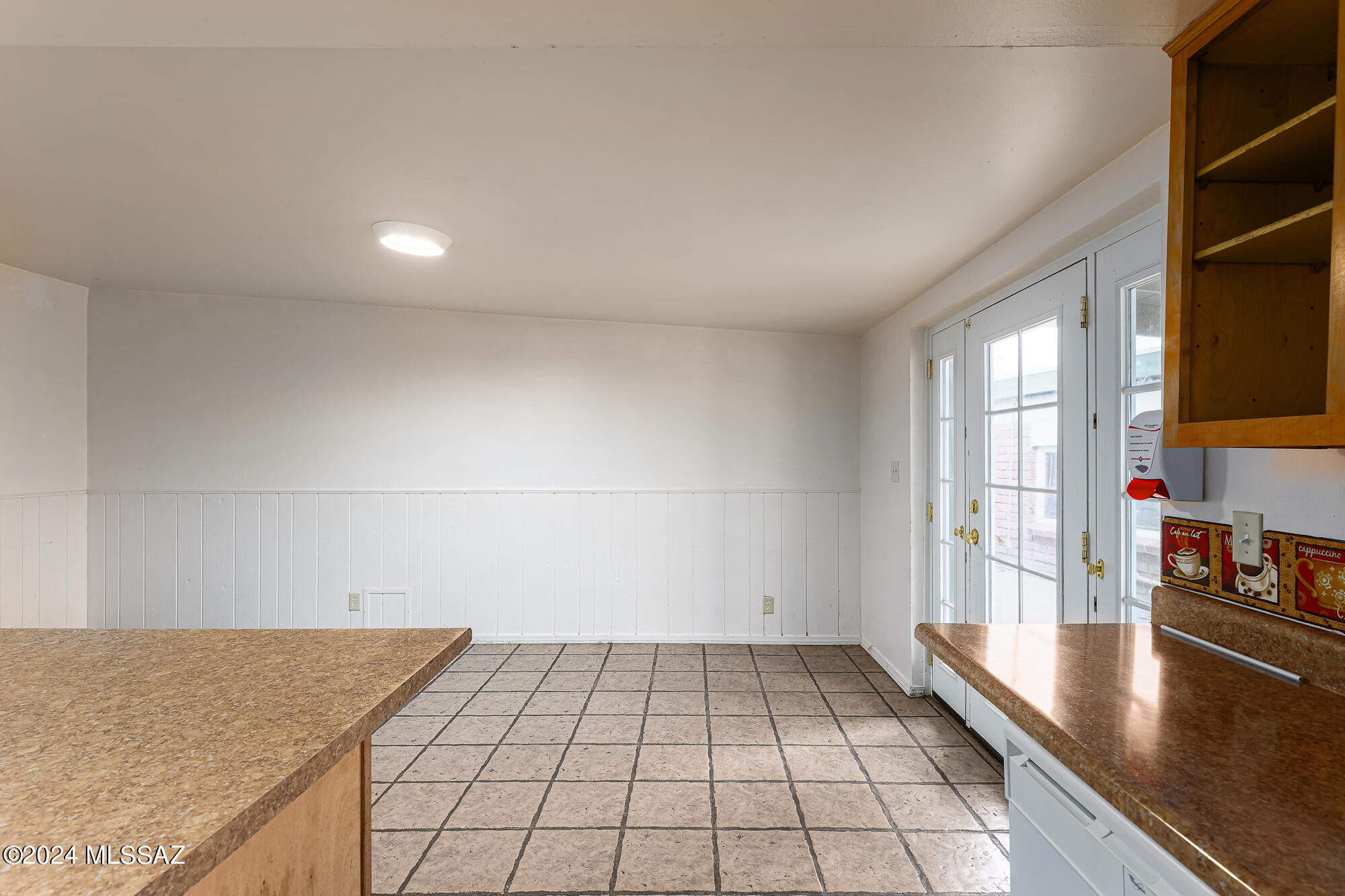 Carlos Terrace - Residential