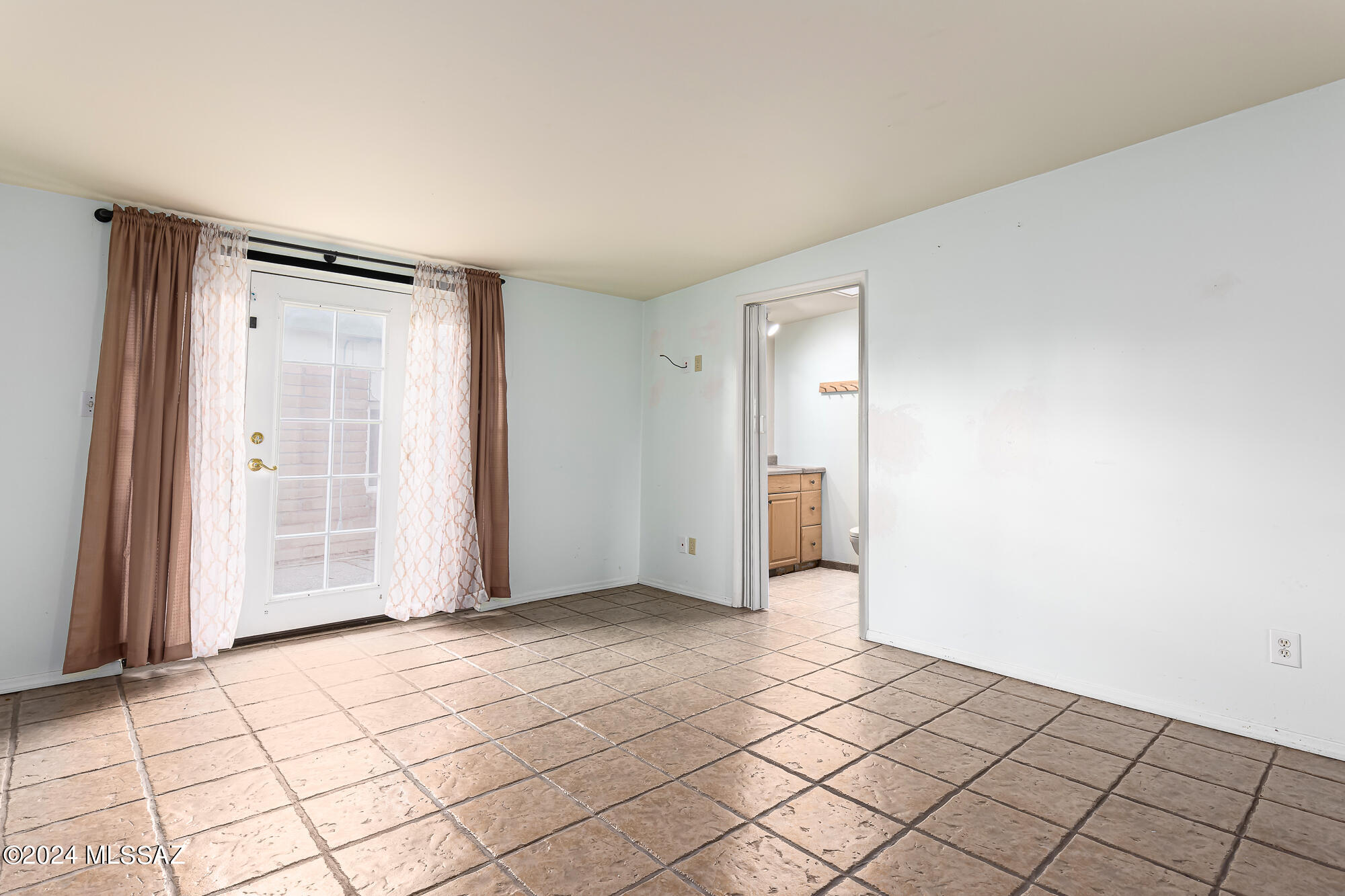Carlos Terrace - Residential