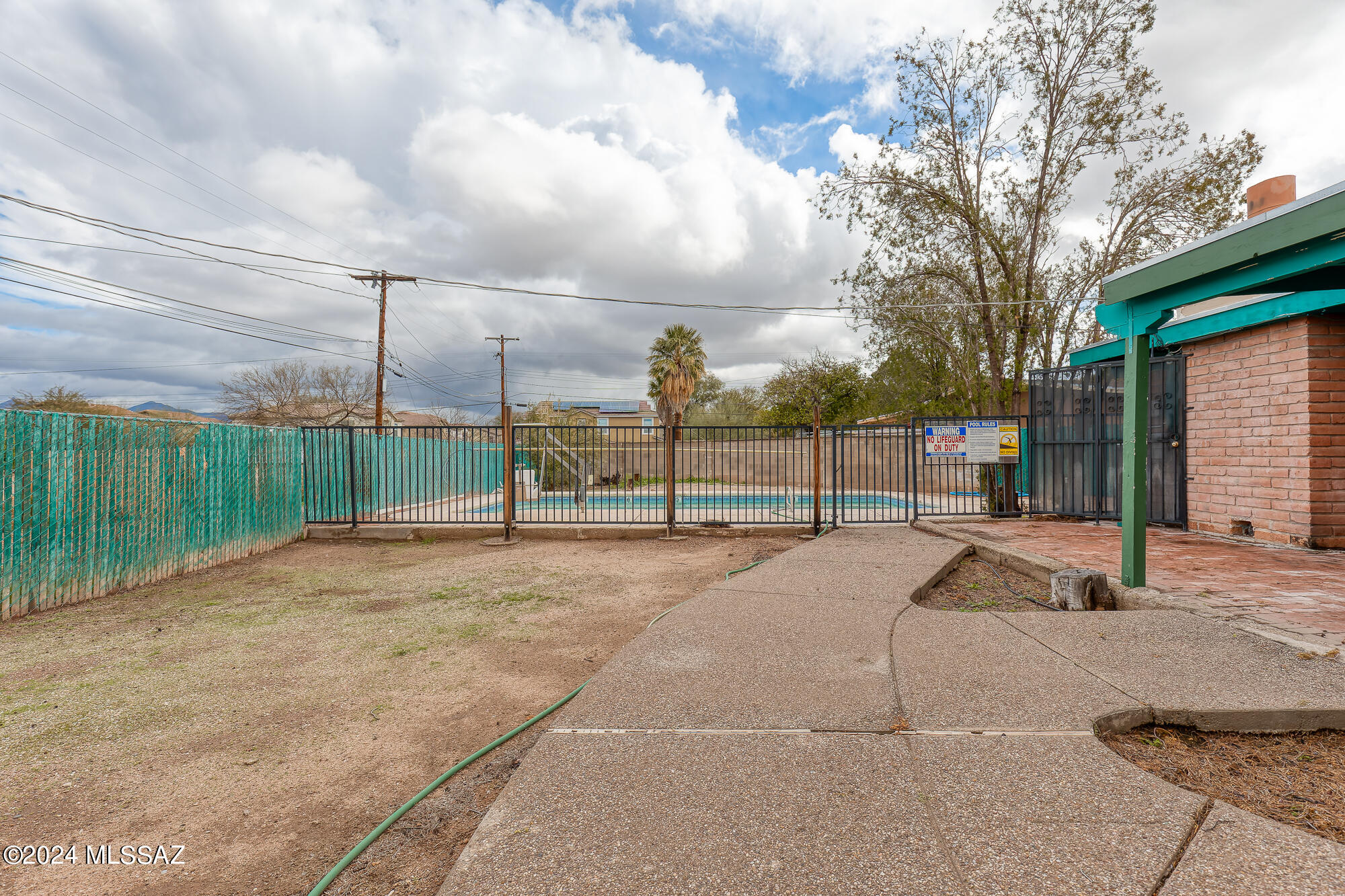 Carlos Terrace - Residential