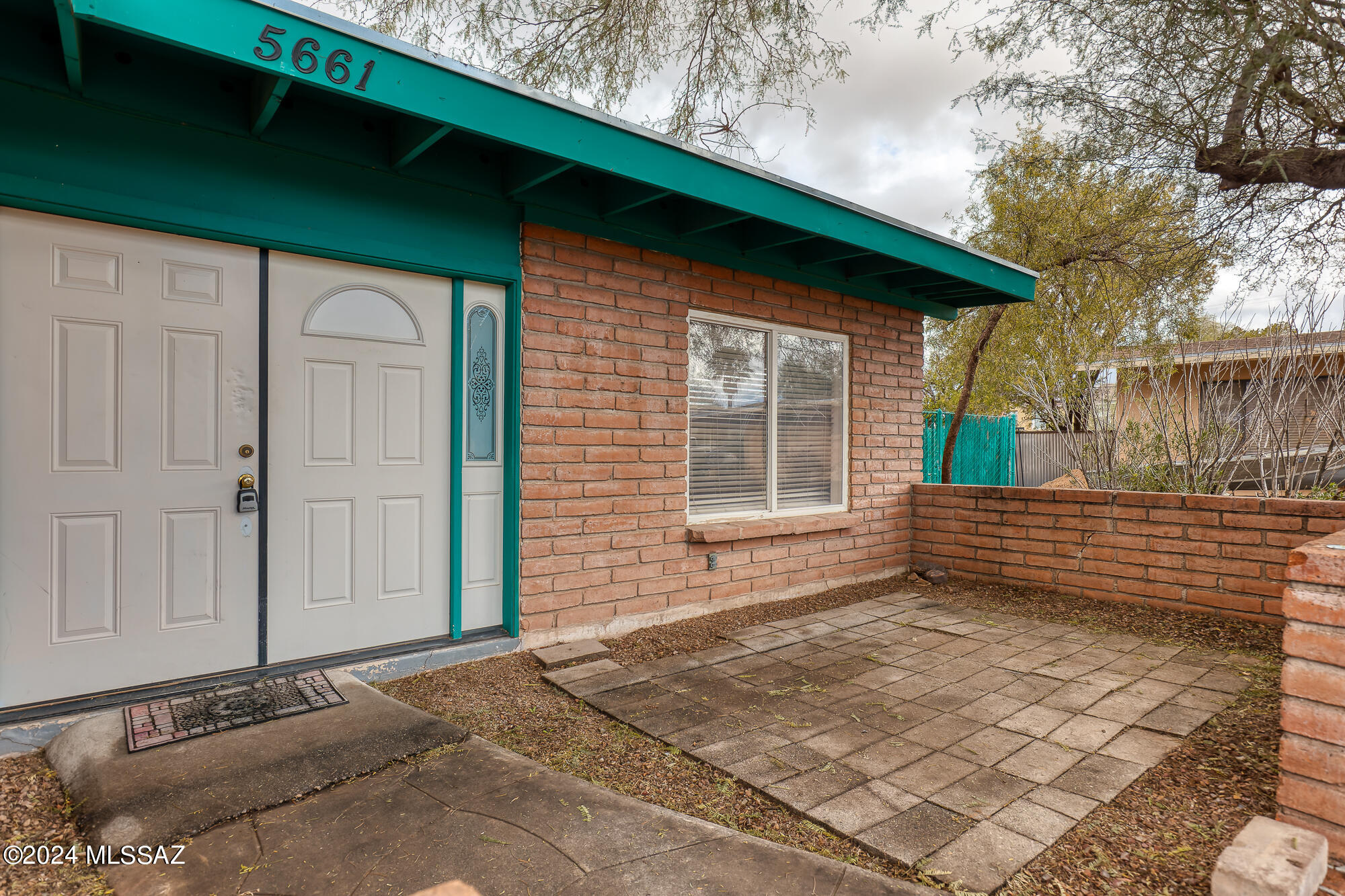 Carlos Terrace - Residential