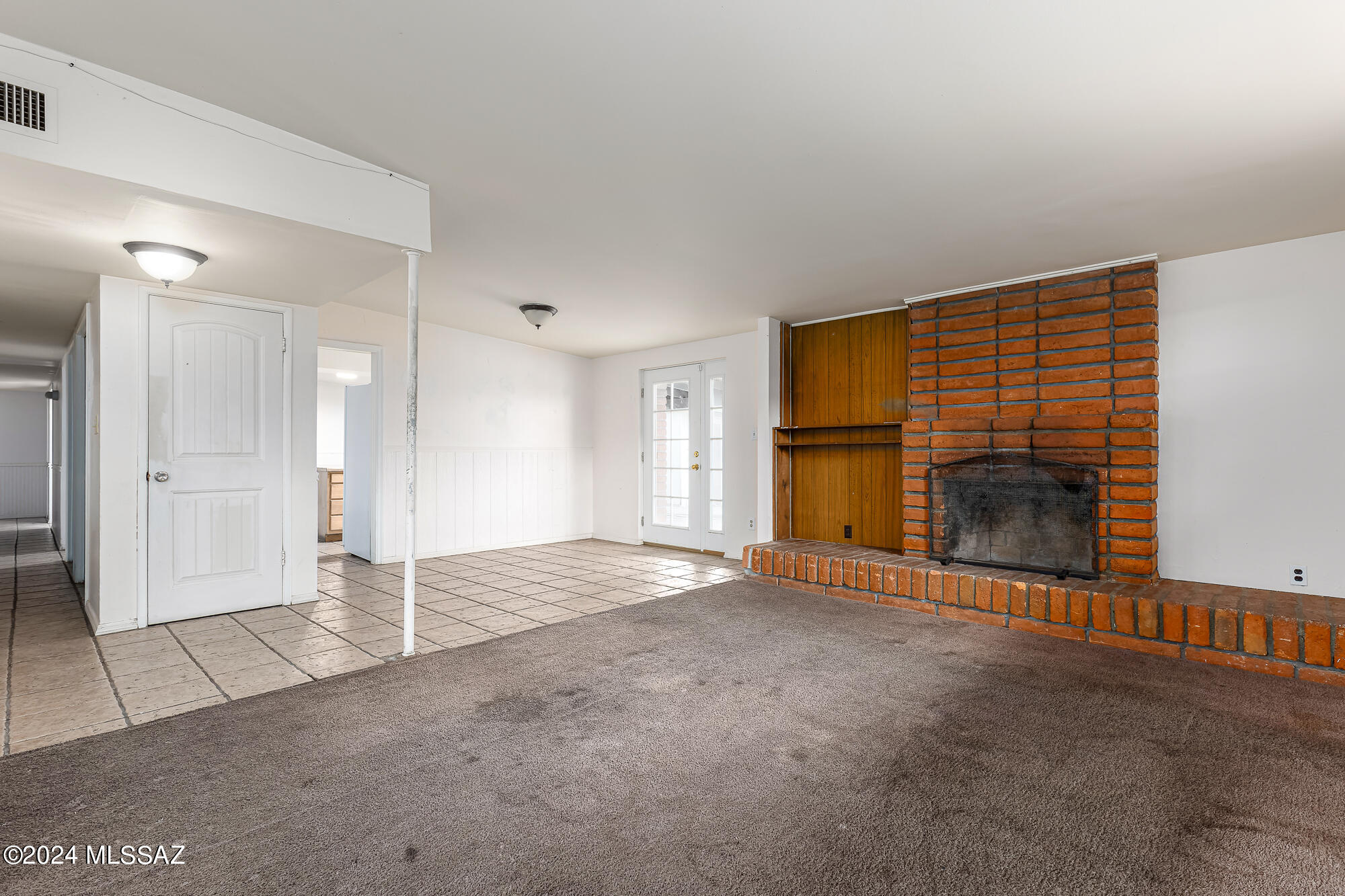 Carlos Terrace - Residential