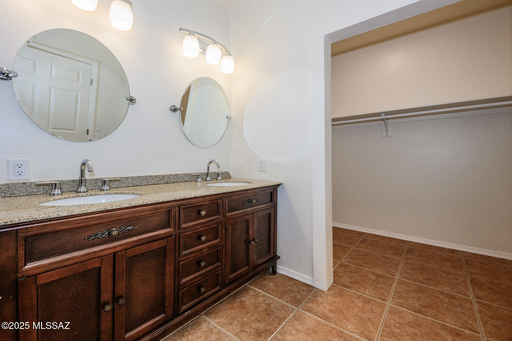 Rancho Del Lago (1031-1133) - Residential