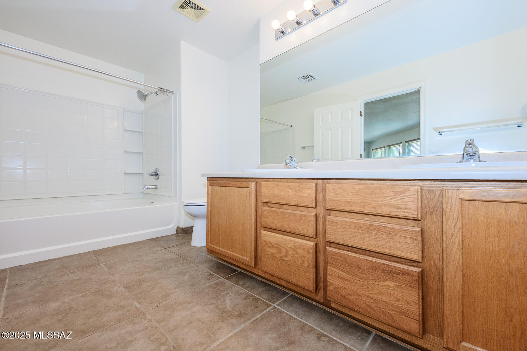 Rancho Del Lago (1031-1133) - Residential