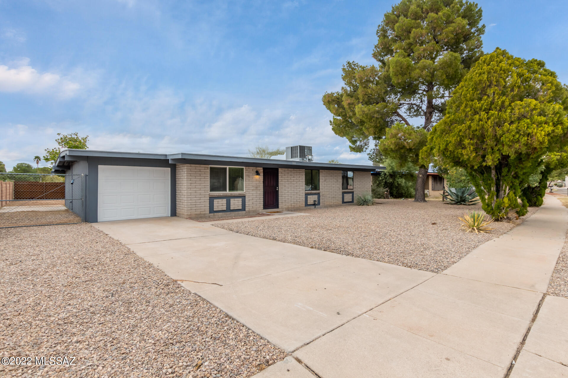 Pine Grove (384-427) - Residential