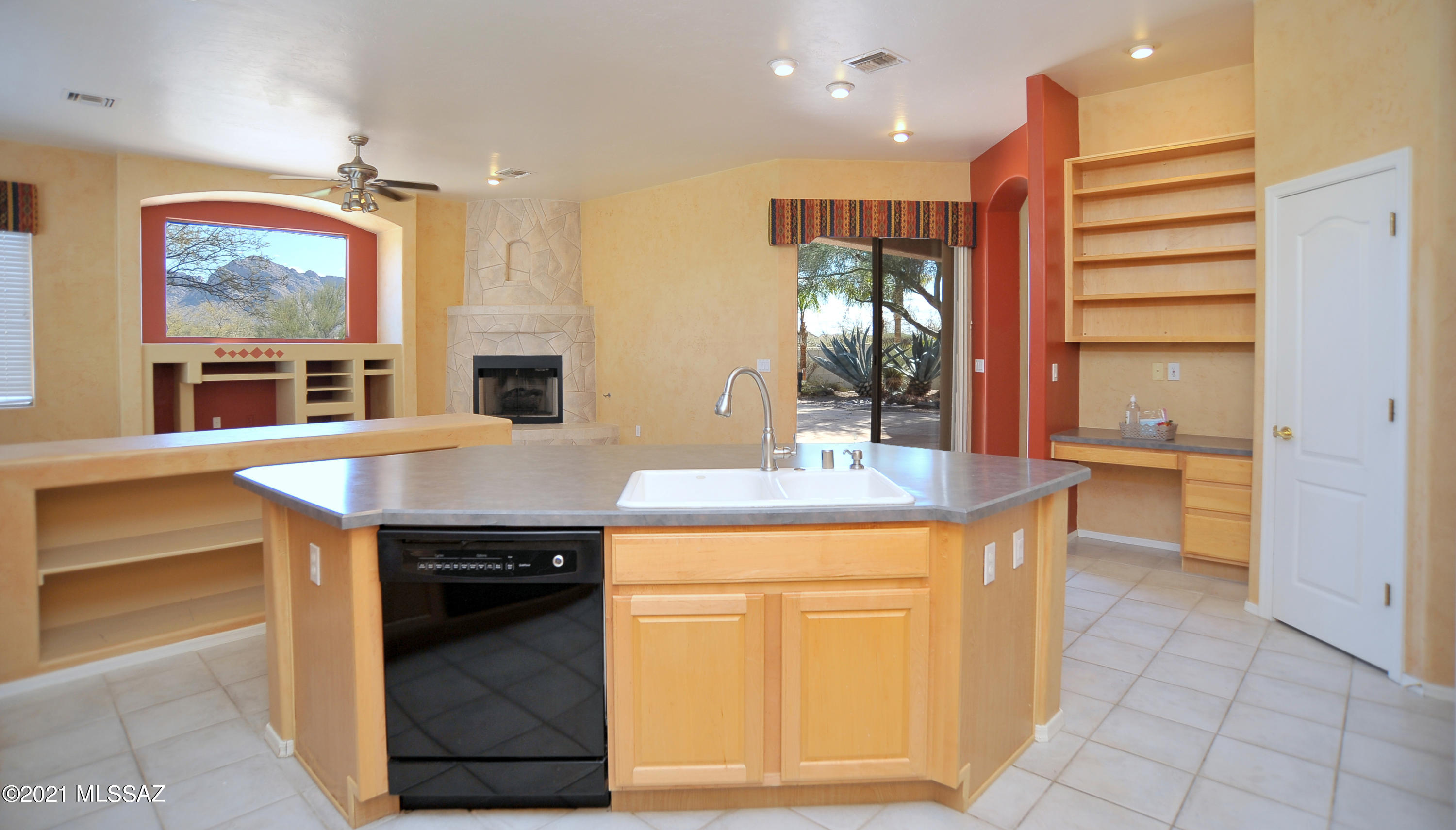 Desert Vista (1-205) - Residential
