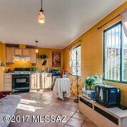 Country Club Manor - Residential