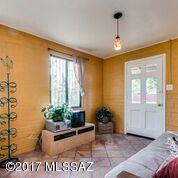 Country Club Manor - Residential