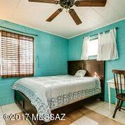 Country Club Manor - Residential