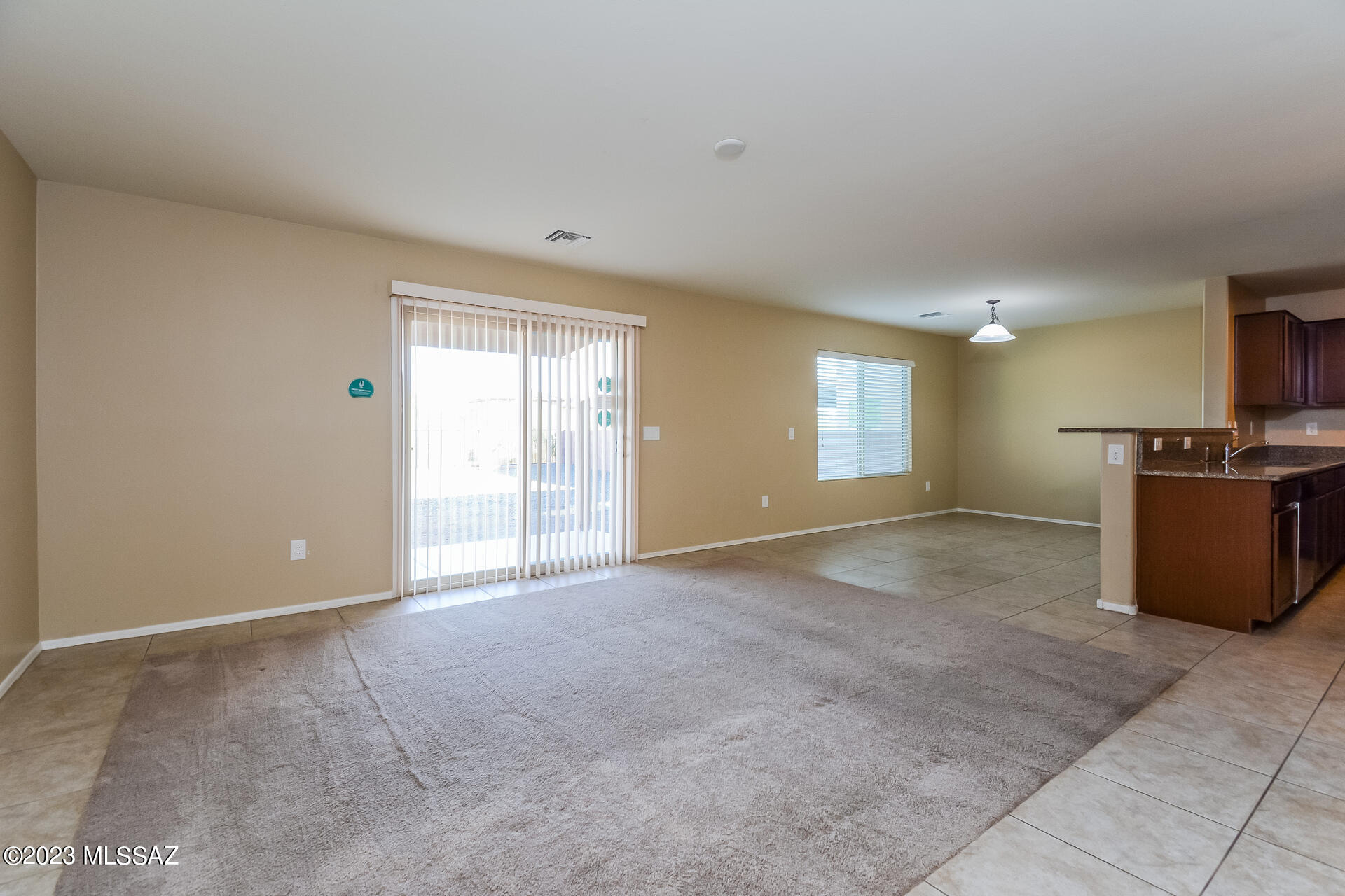 Los Arroyos Del Este Resub - Residential Lease