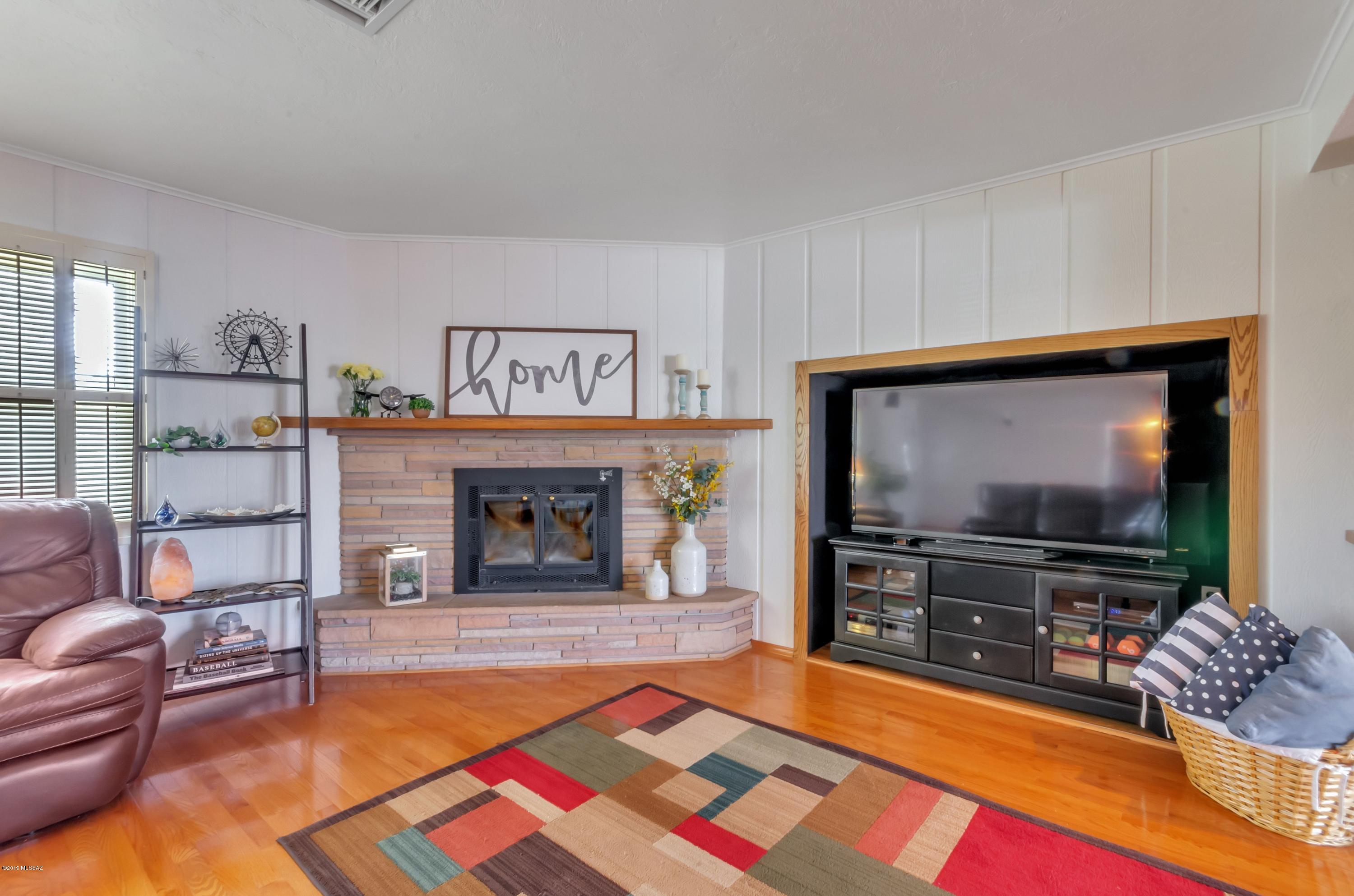 Wilshire Heights - Residential