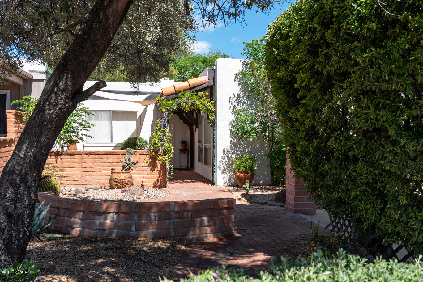 Green Valley Townhouses NO.7 - Residential
