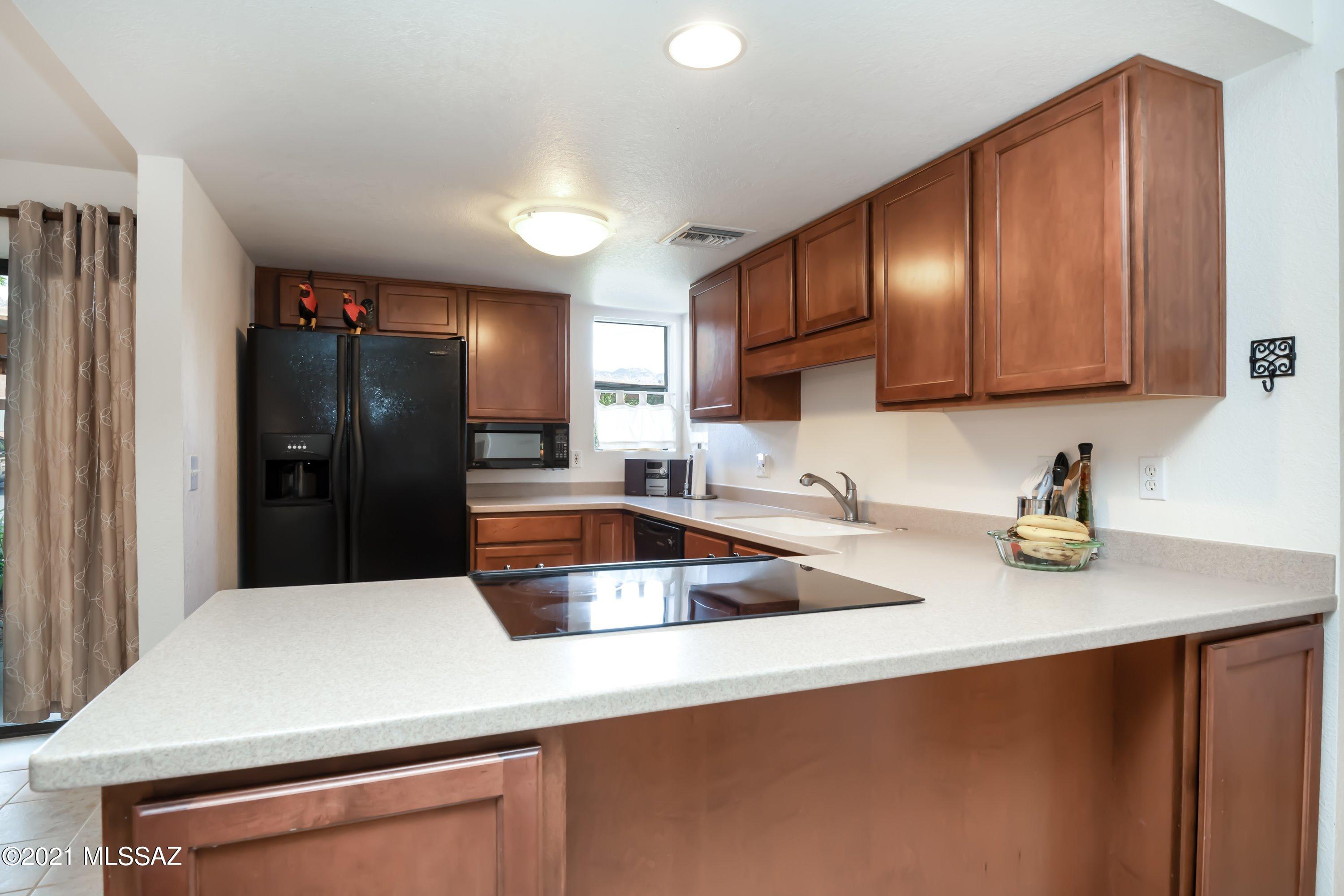 Ventana Vista Condominiums - Residential Lease