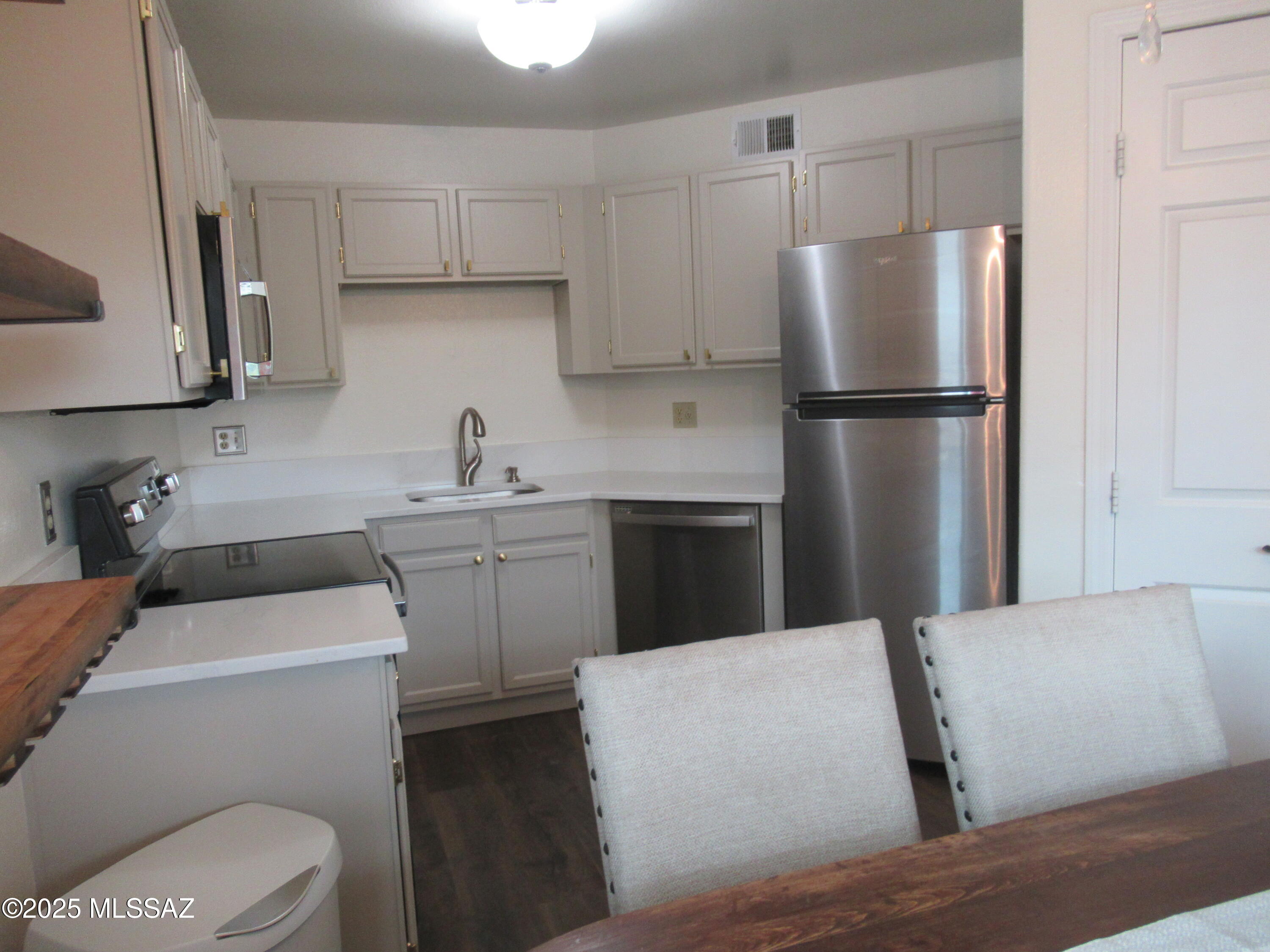 Canyon View At Ventana Condominium (1-264) - Residential Lease