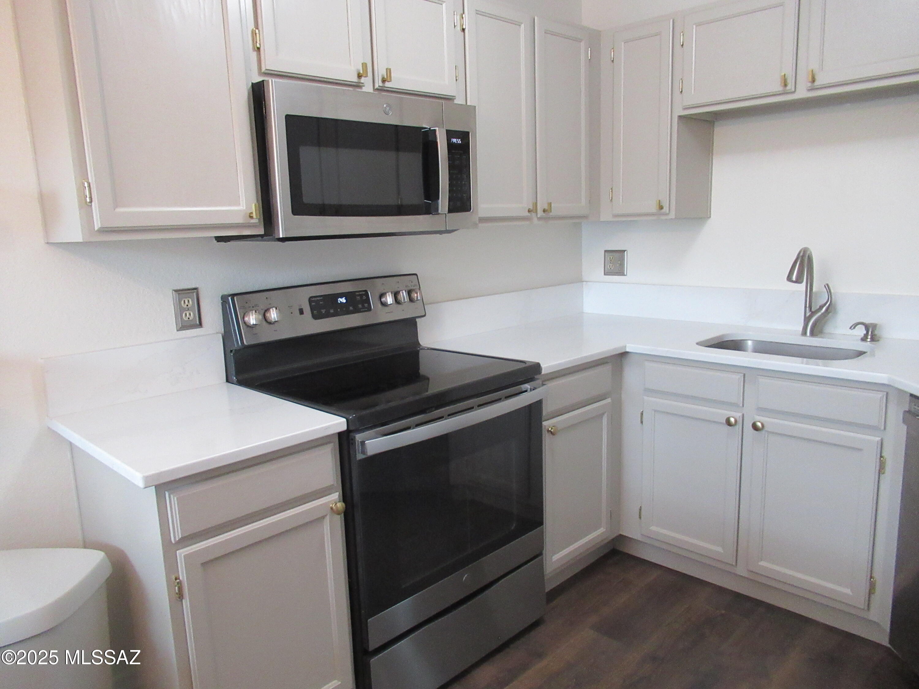 Canyon View At Ventana Condominium (1-264) - Residential Lease