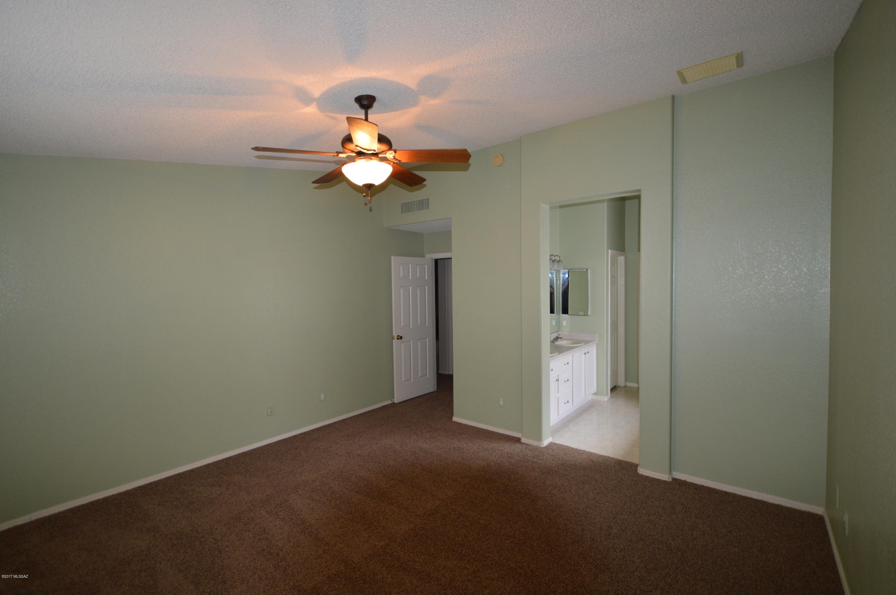 Fairway Groves (91-160) - Residential Lease