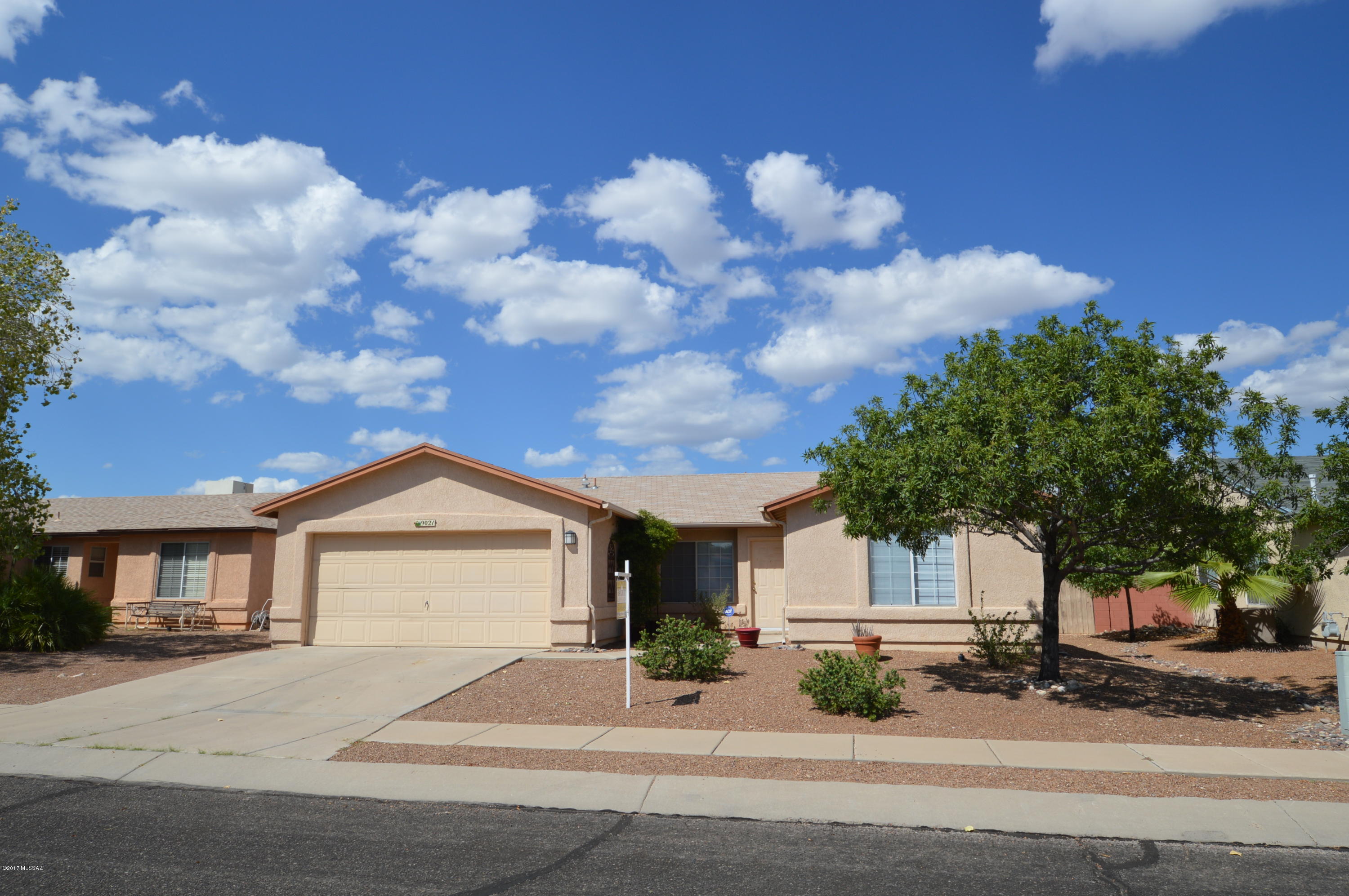 Fairway Groves (91-160) - Residential Lease
