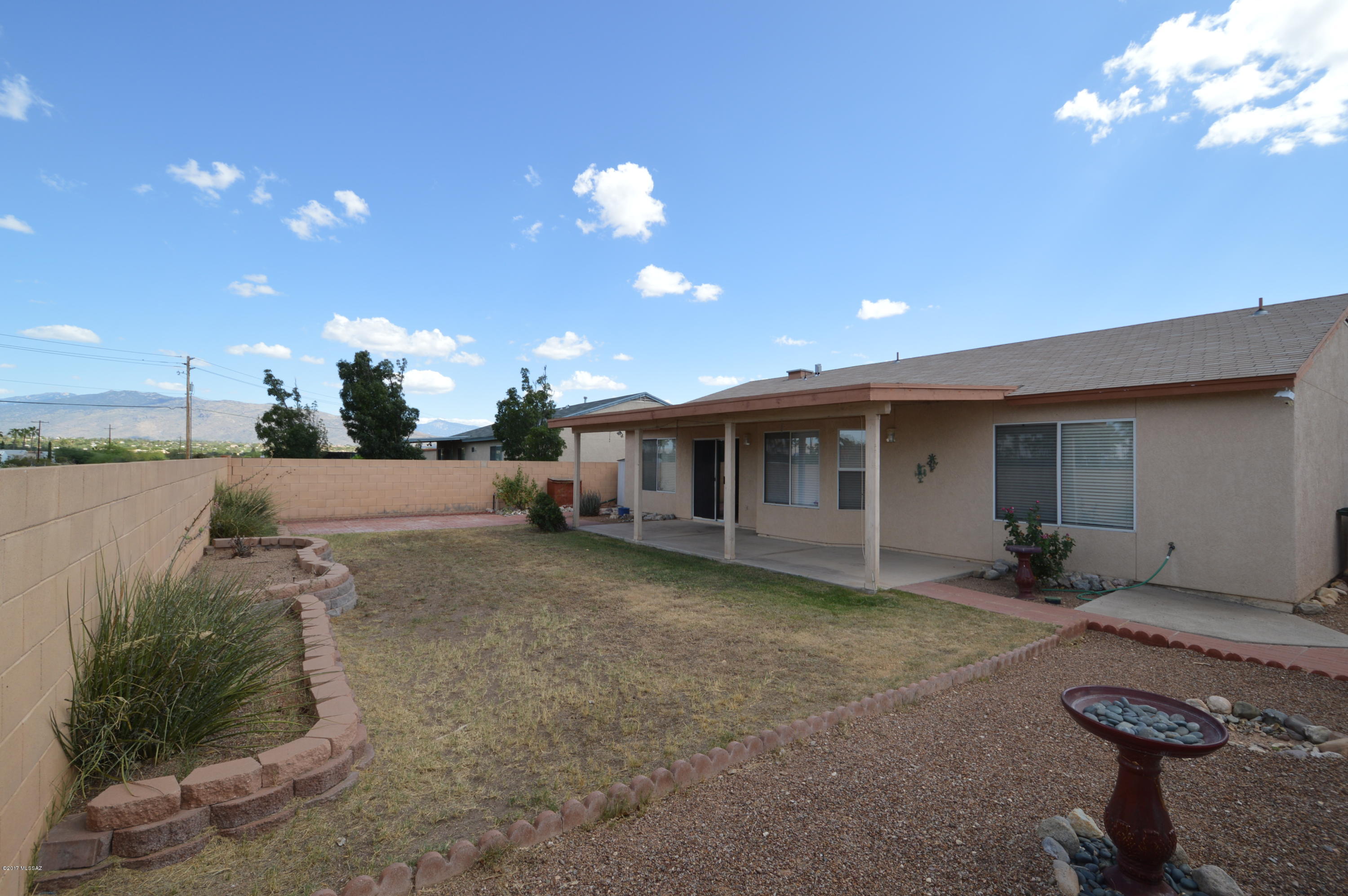 Fairway Groves (91-160) - Residential Lease