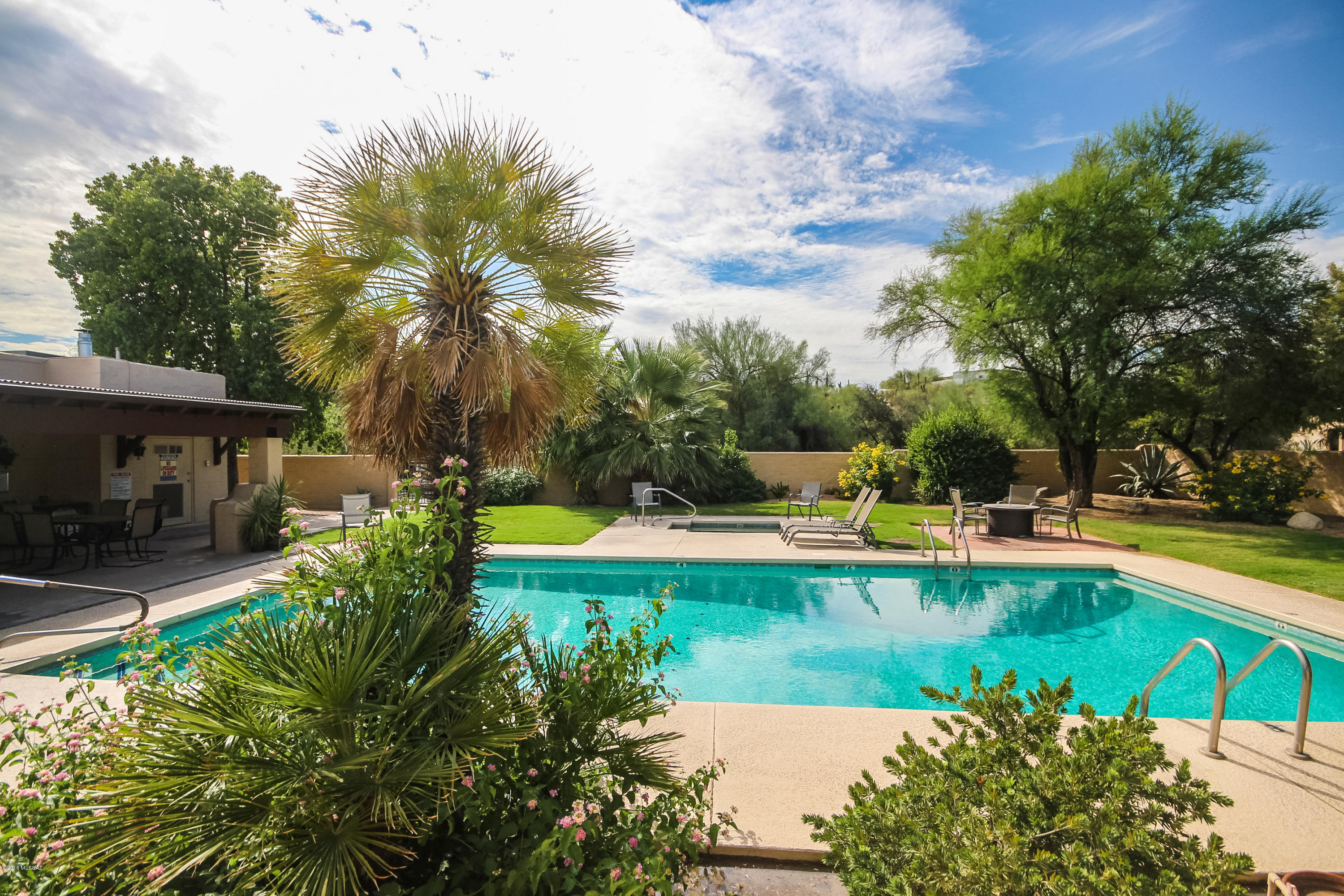 Pueblo Villas - Residential
