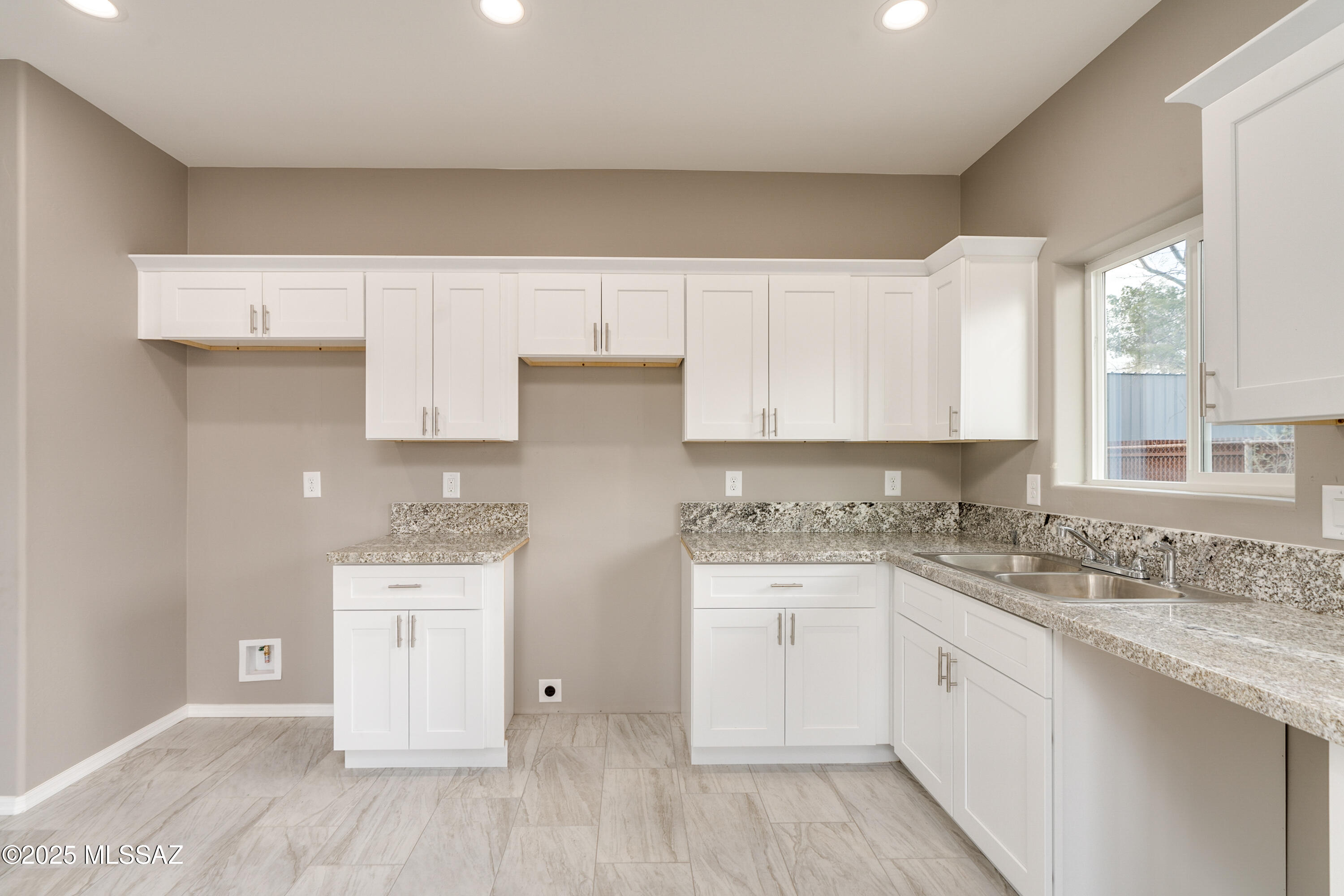 Sunland Villa (1-8) - Residential