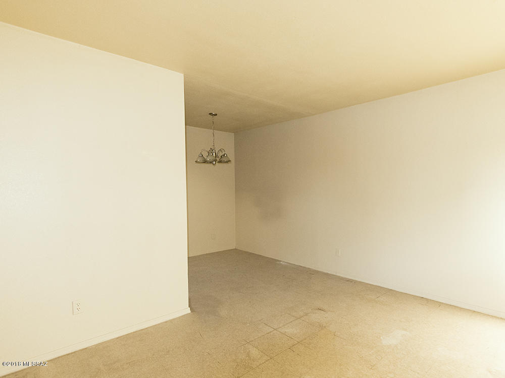 Alvernon Park - Residential Lease