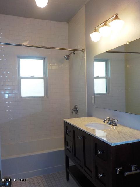 University Home Addition - Residential Lease