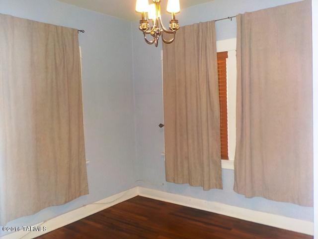 University Home Addition - Residential Lease