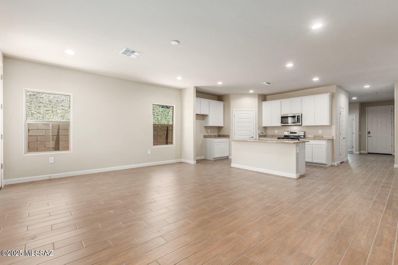 New Tucson Unit NO. 8 (1-455) - Residential