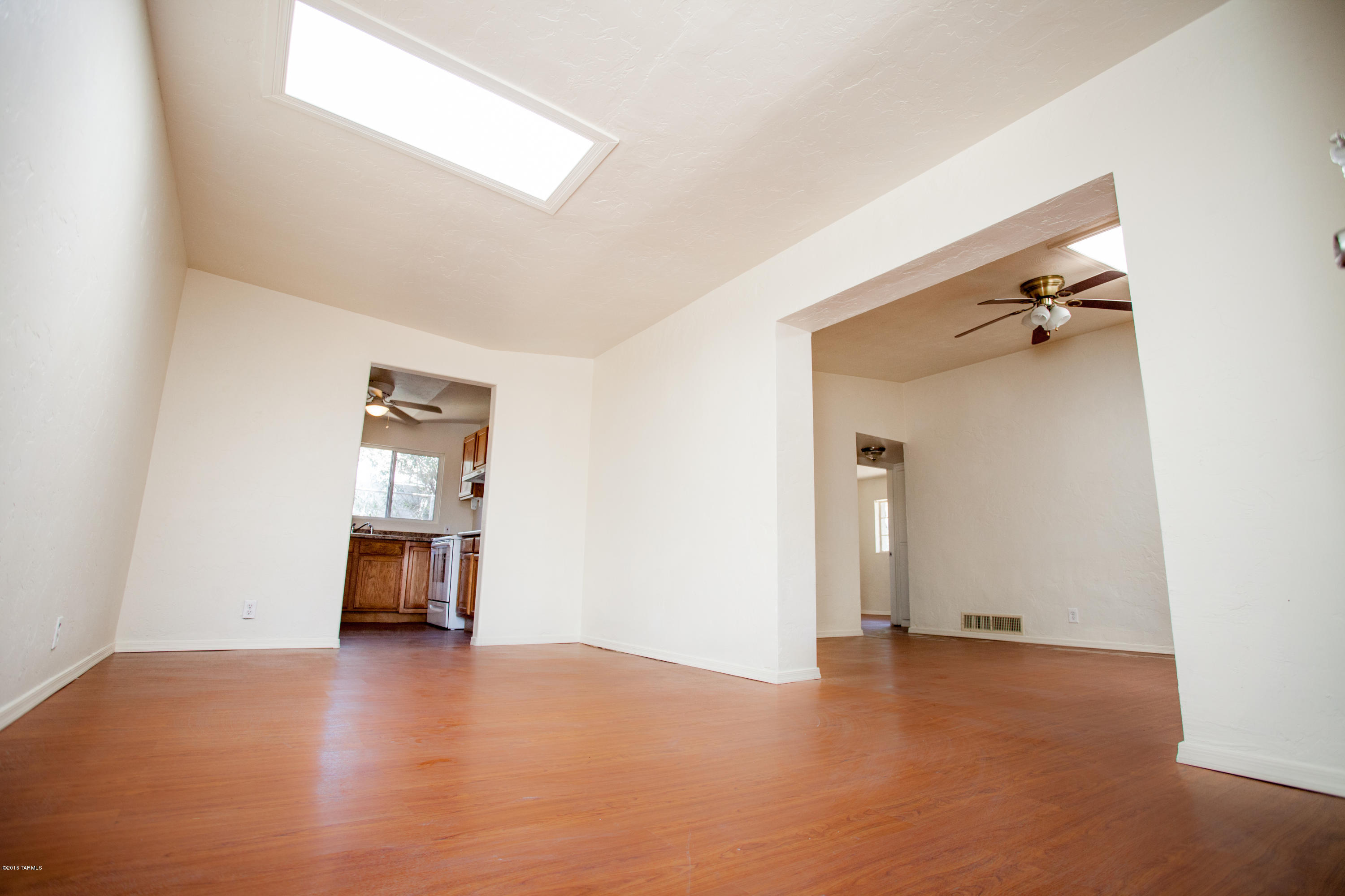 Miracle Mile Manor - Residential Income