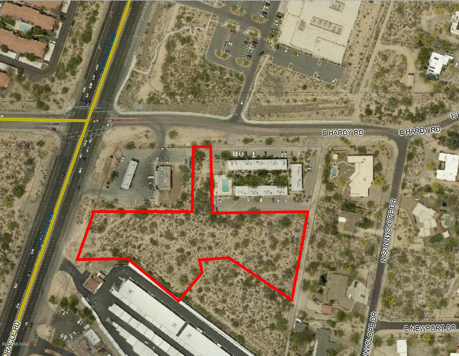 Rare Oro Valley C-1 zoned Oracle Frontage priced at $2.13 a SF that could be expanded to 4.6 acres by buyer acquiring adjacent parcel that is also available.  This 4.6 acre site had preliminary  Oro Valley approval in 2005 but was never acted on.  Those previous plans with schematics are available.  Owners (licensed real estate agents) have met with Oro Valley and have been told that it may be possible to down zone the site to Multi-Family