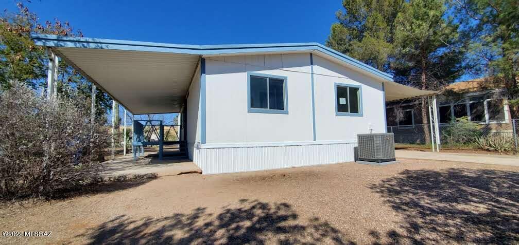 Seller will counter or accept offers between $200,000 and $210,000.  Central Location!