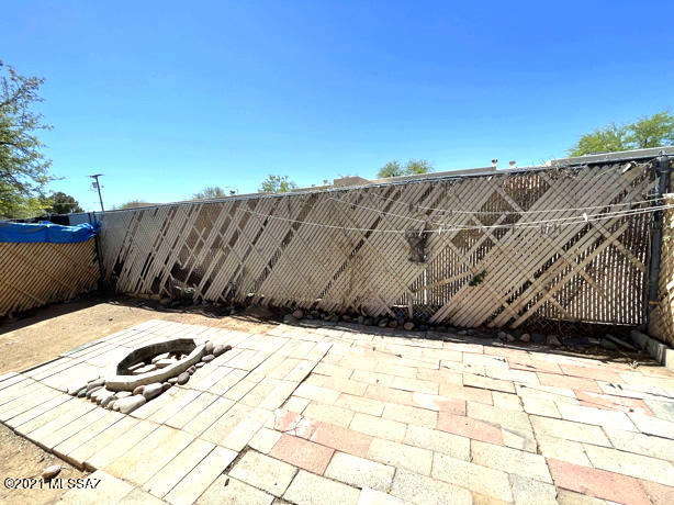 El Pasadena Tract - Residential Lease