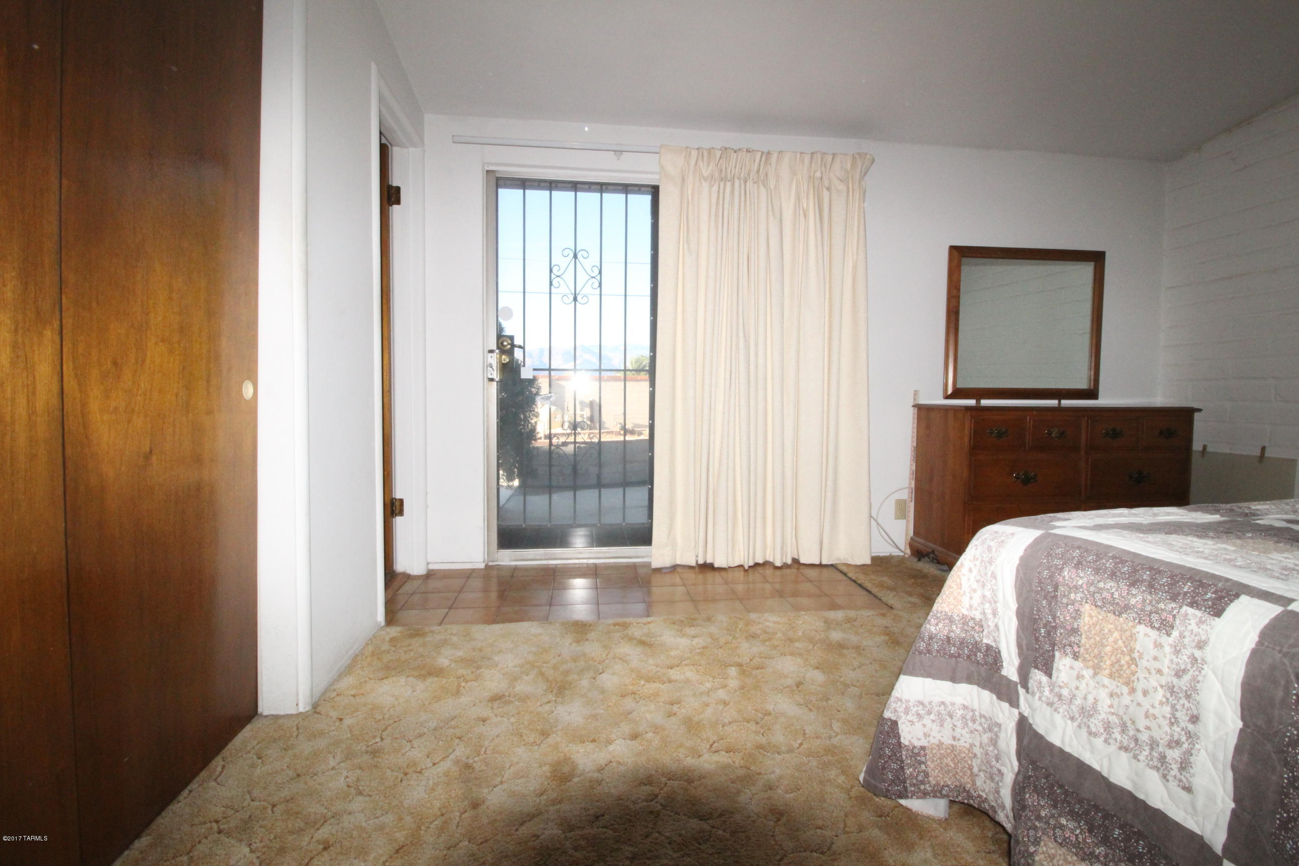 Huntington Park - Residential